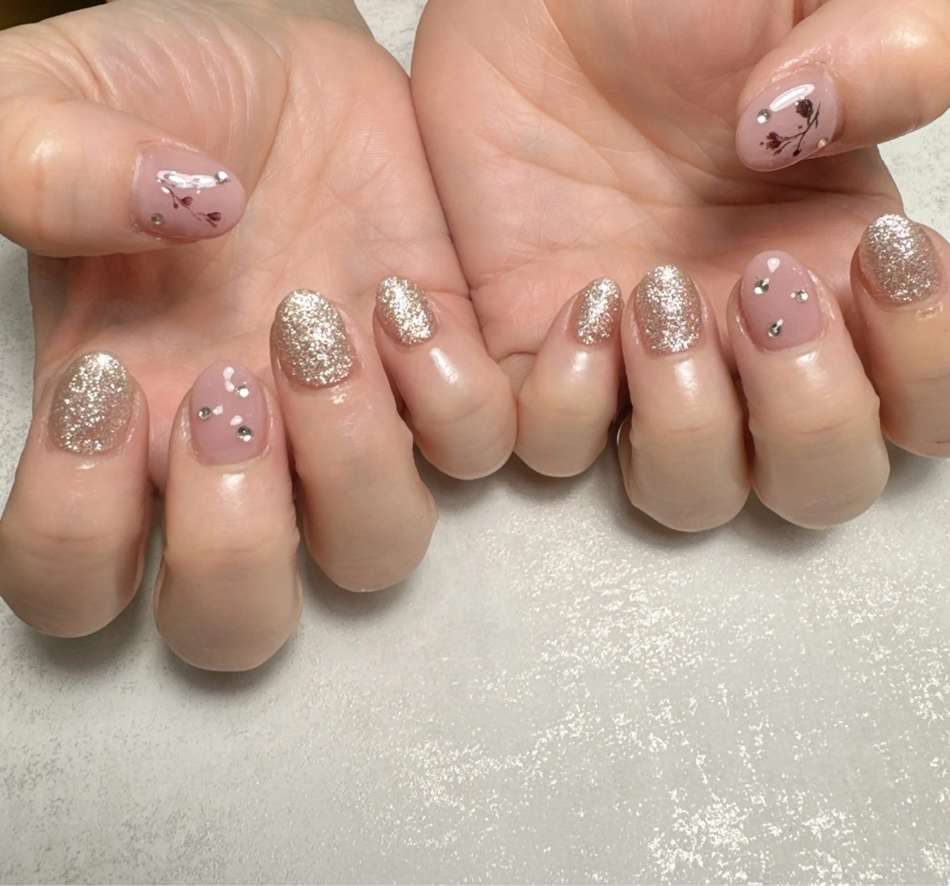 ネイル ハンドネイル Li-fra MIZUKIのネイルデザイン