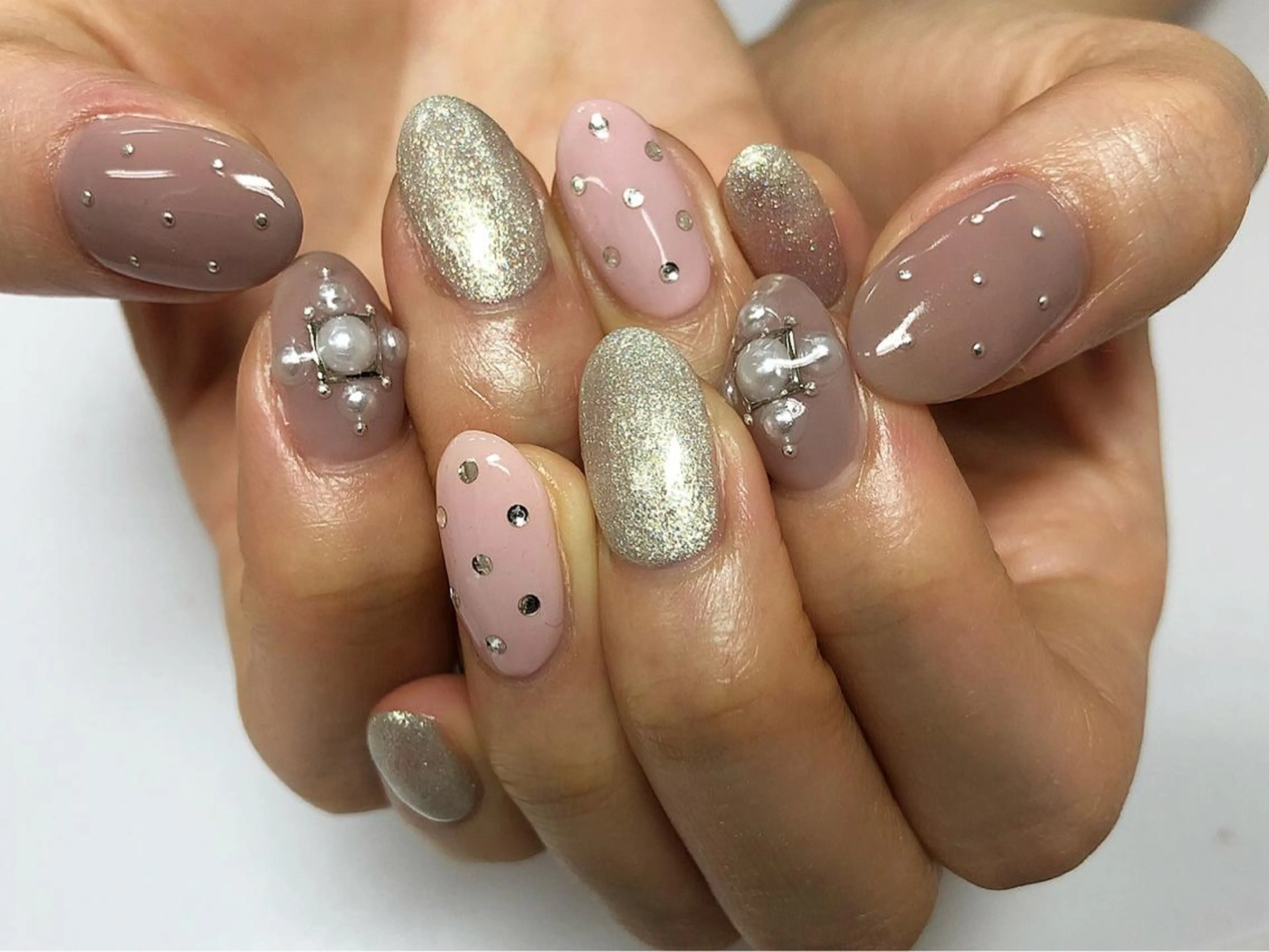 ショート カラー ネイル ハンドネイル chéri sinagawaのネイルデザイン