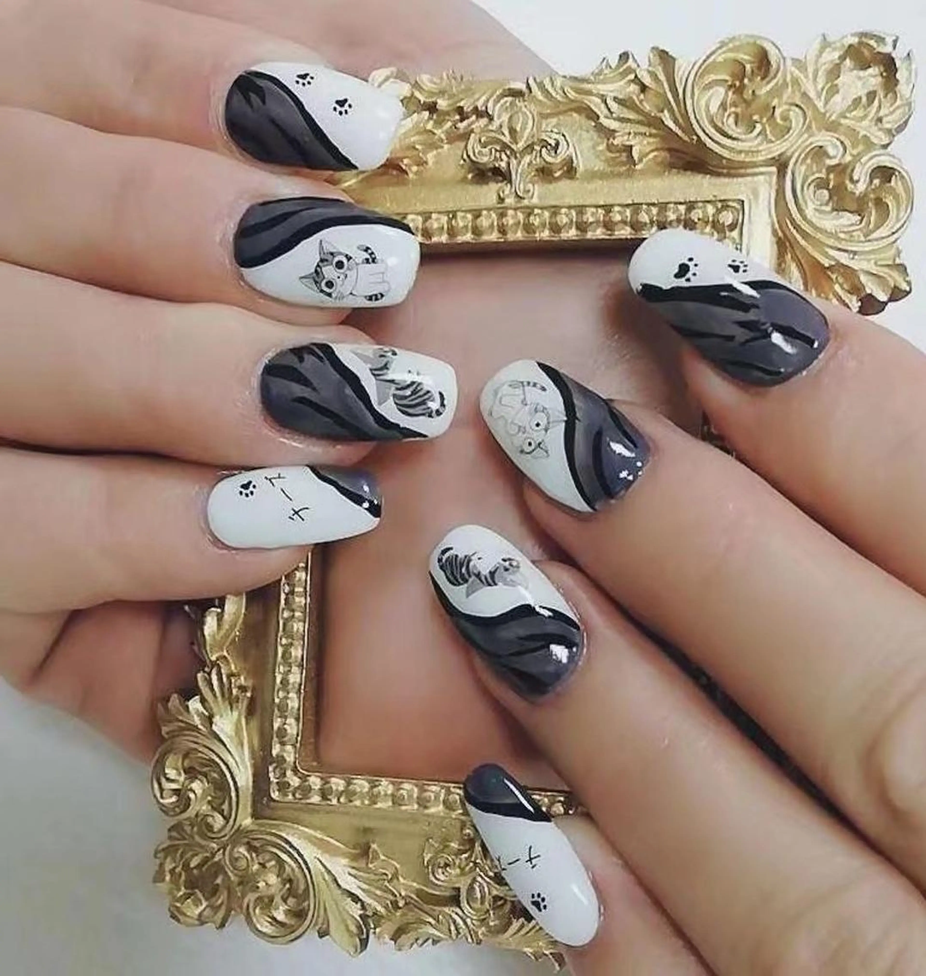 ネイル 横浜市中区曙町 E·U·Bネイルのネイルデザイン