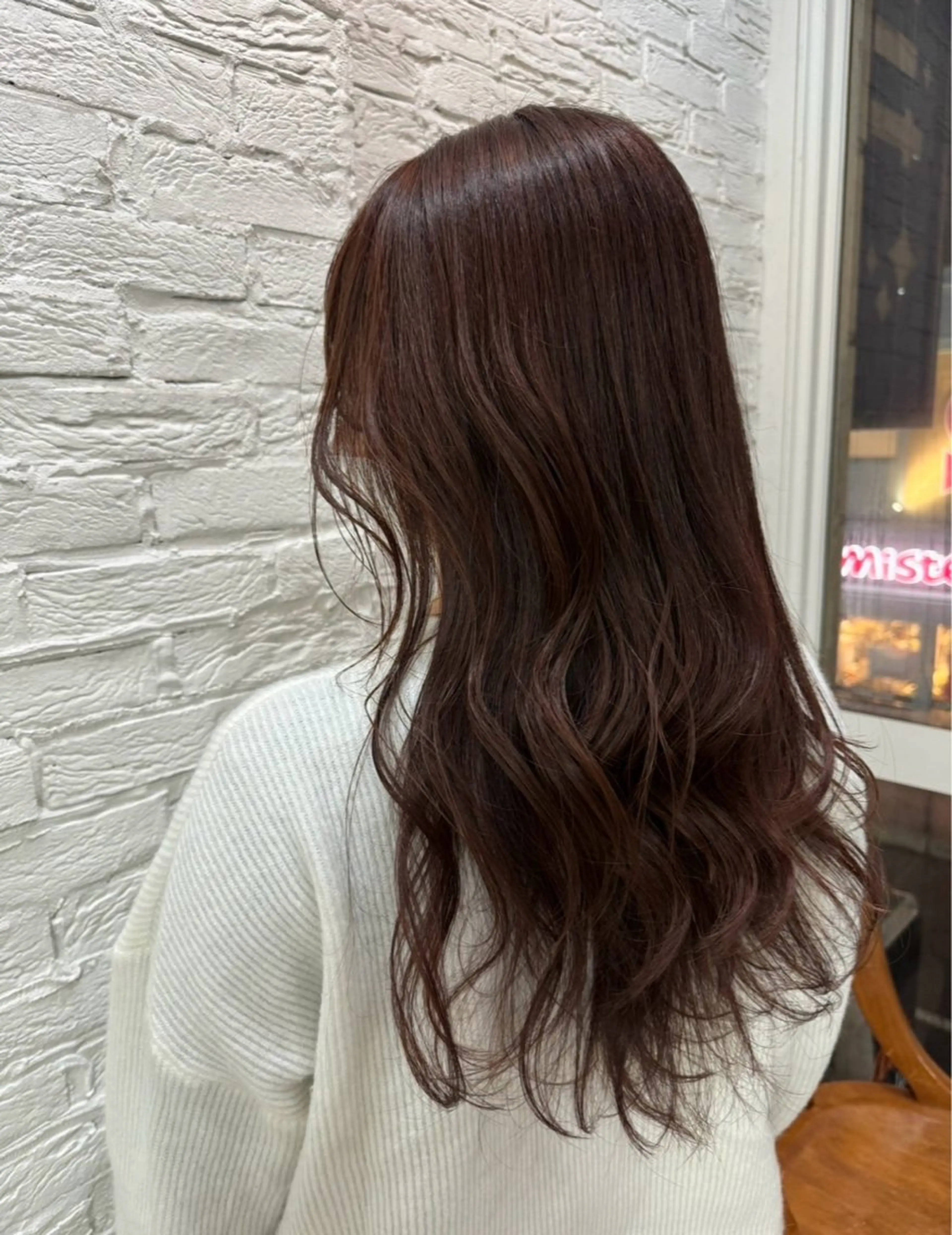 ロング カラー attrait茅ヶ崎 関根美歩のヘアスタイル