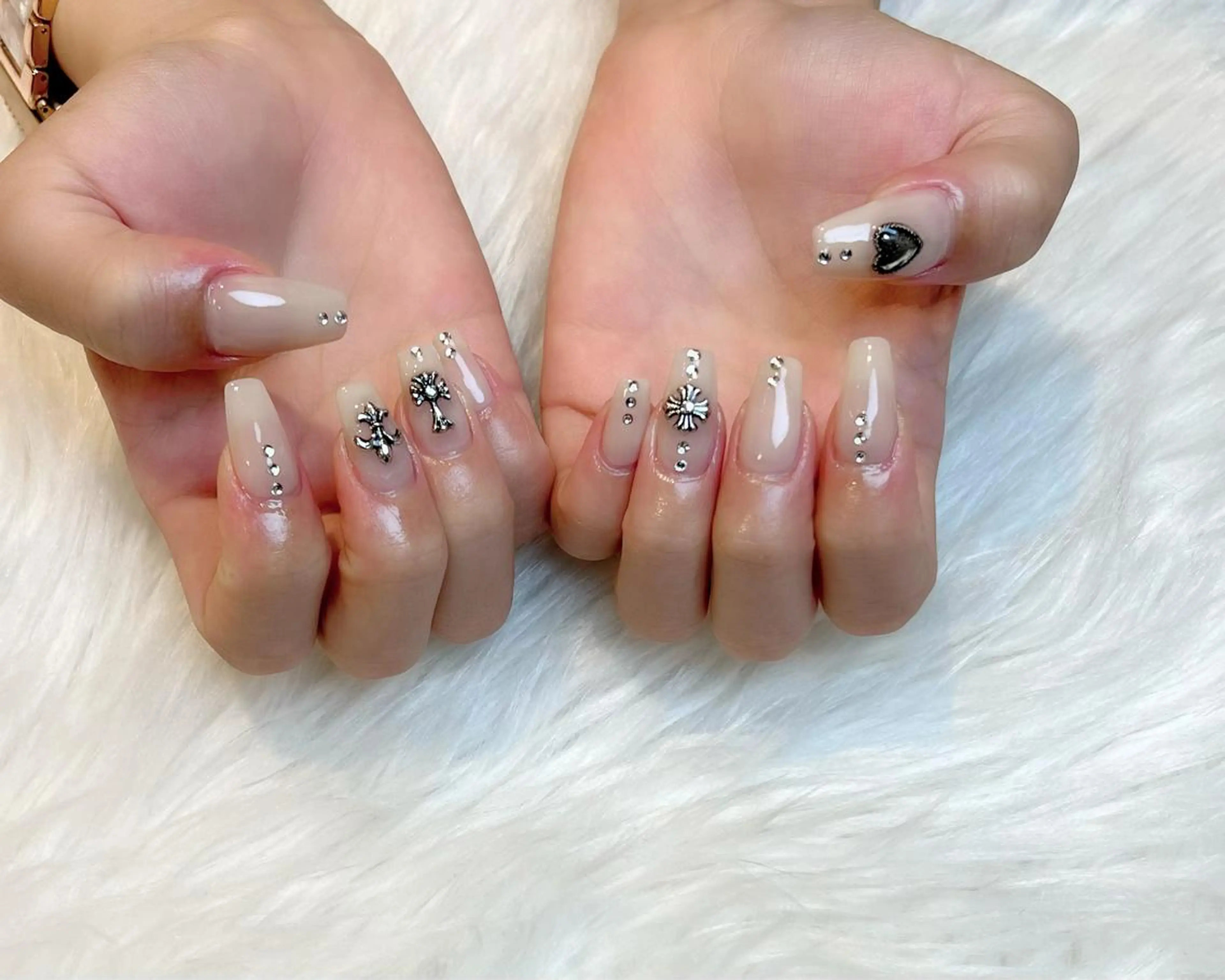 ネイル ハンドネイル Lino+ ネイル&よもぎ蒸しのネイルデザイン