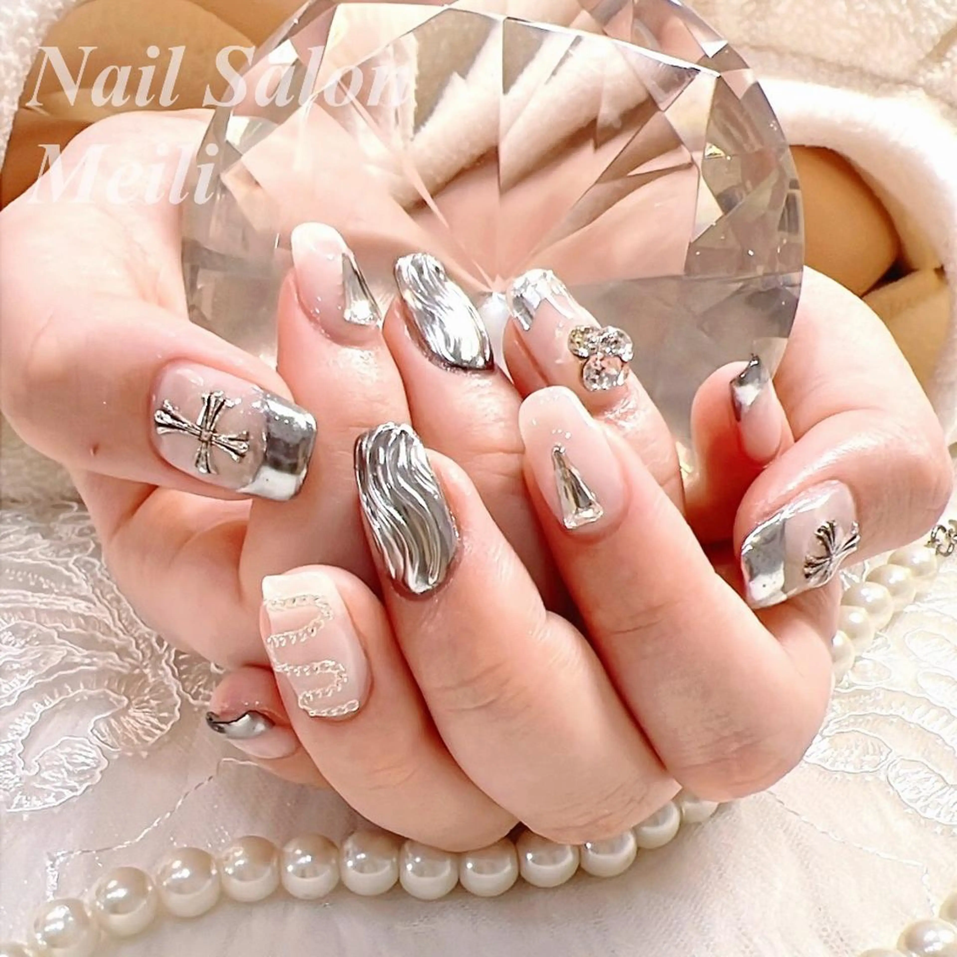 ネイル アートネイル フレンチネイル ゴージャス ミラーネイル 春ネイル NAILSALON MEILIのネイルデザイン