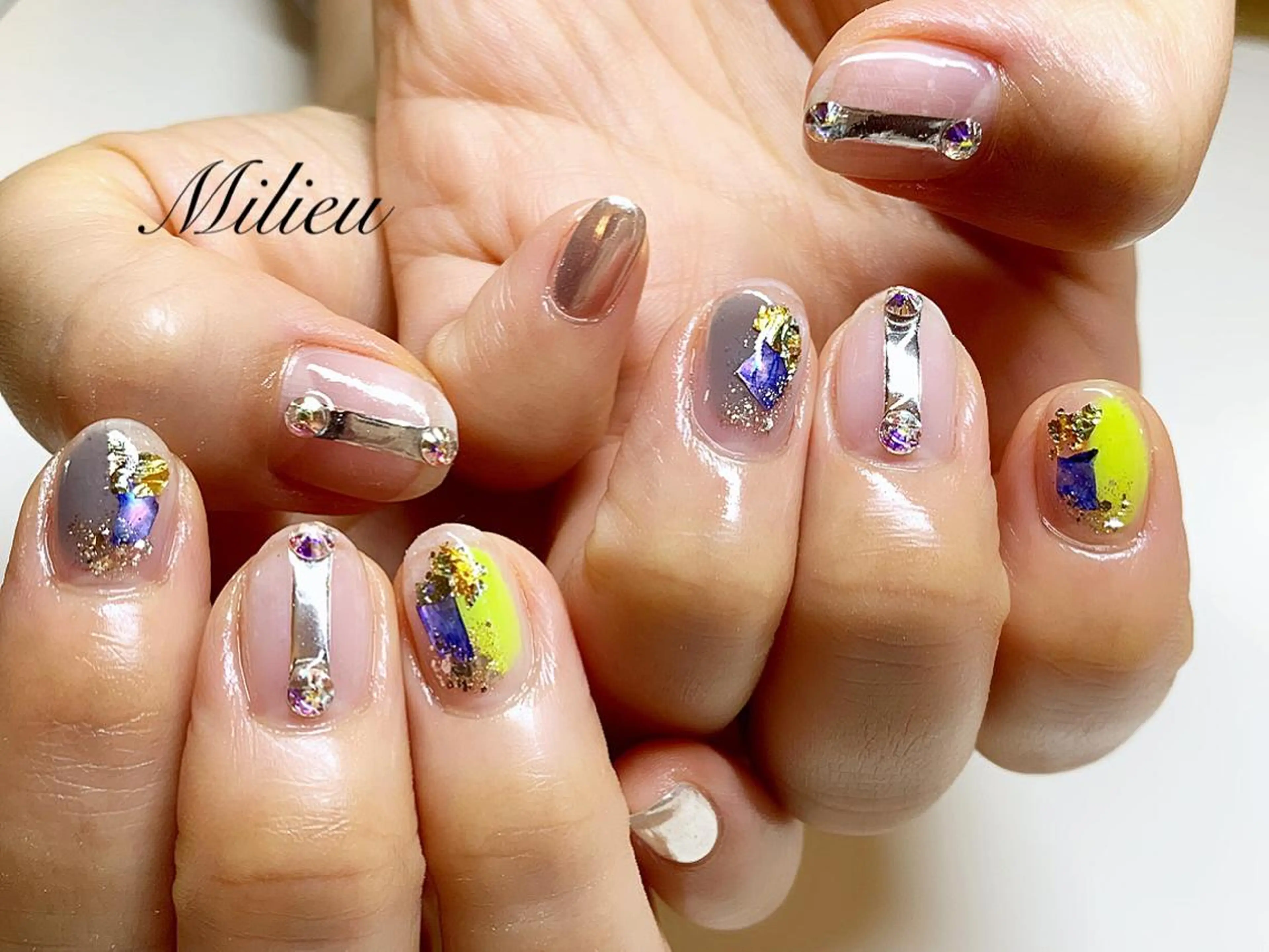 ネイル 吉澤 圭のネイルデザイン