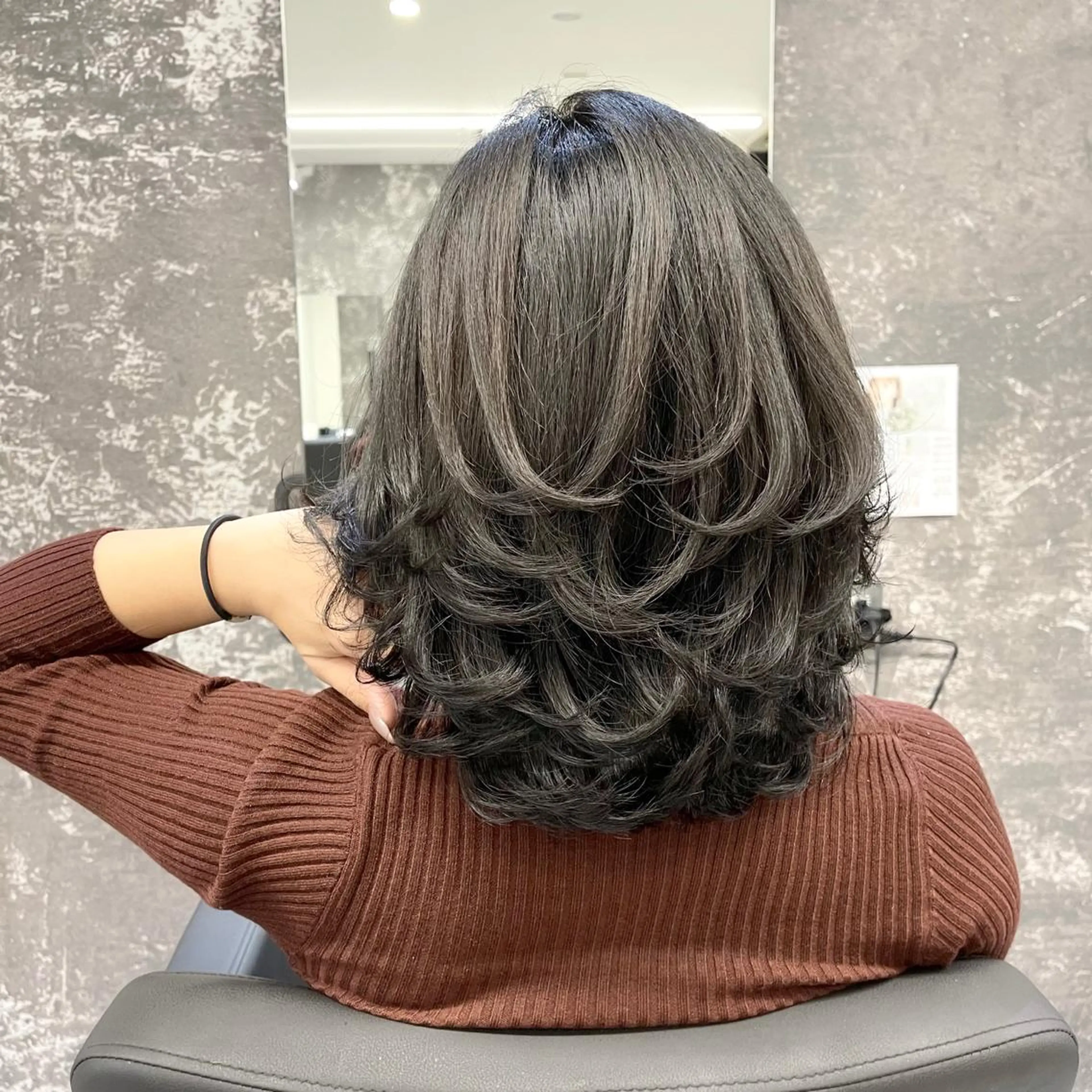 ミディアム 外国人風カラー ハイライト レイヤーカット アンドウ ユウ/ レイヤーカット/韓国のヘアスタイル