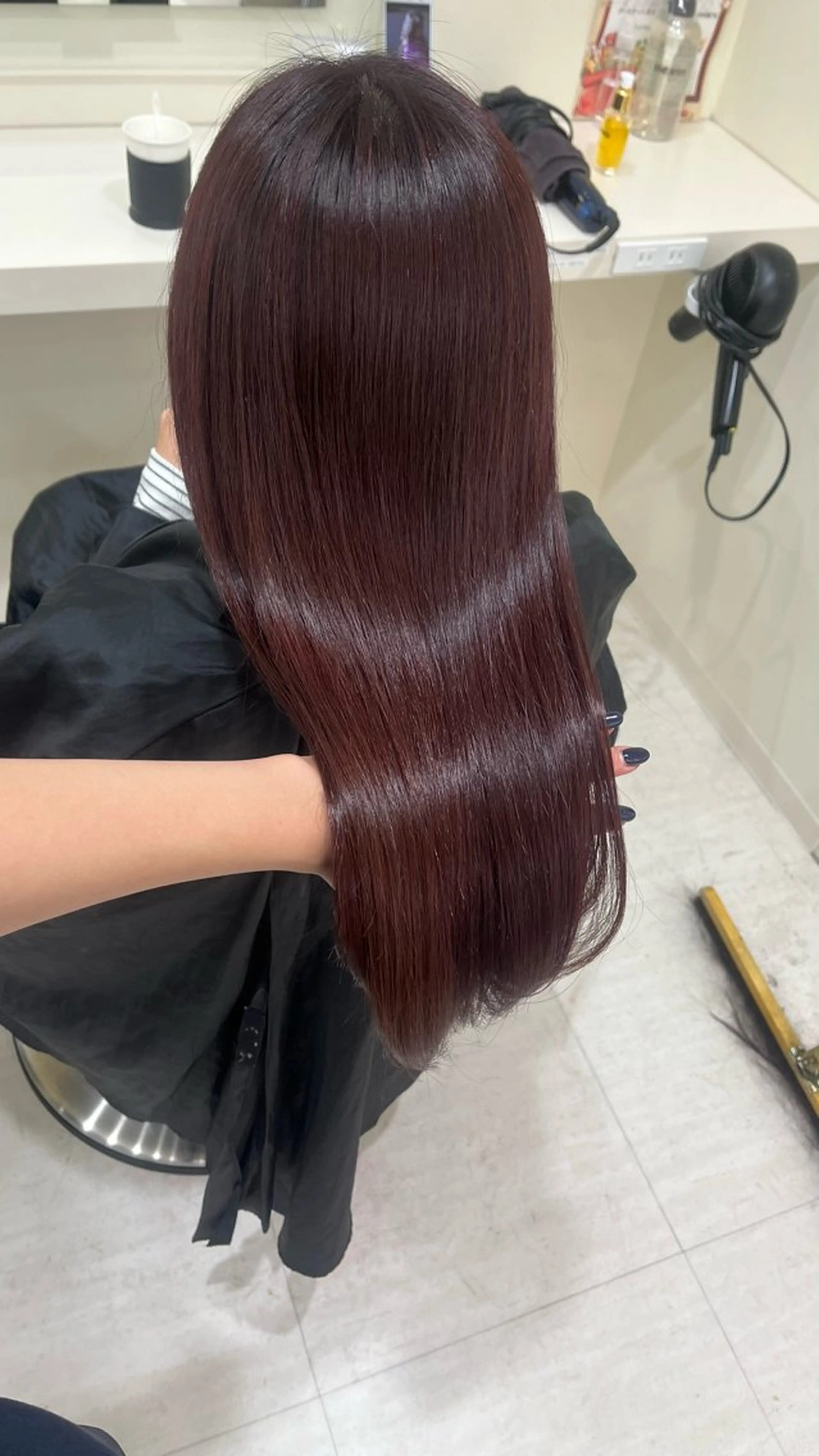 ロング カラー ブリーチ ダブルカラー ブリーチなしカラー レッドカラー 大人上品ベージュ 🎀HARUNAのヘアスタイル