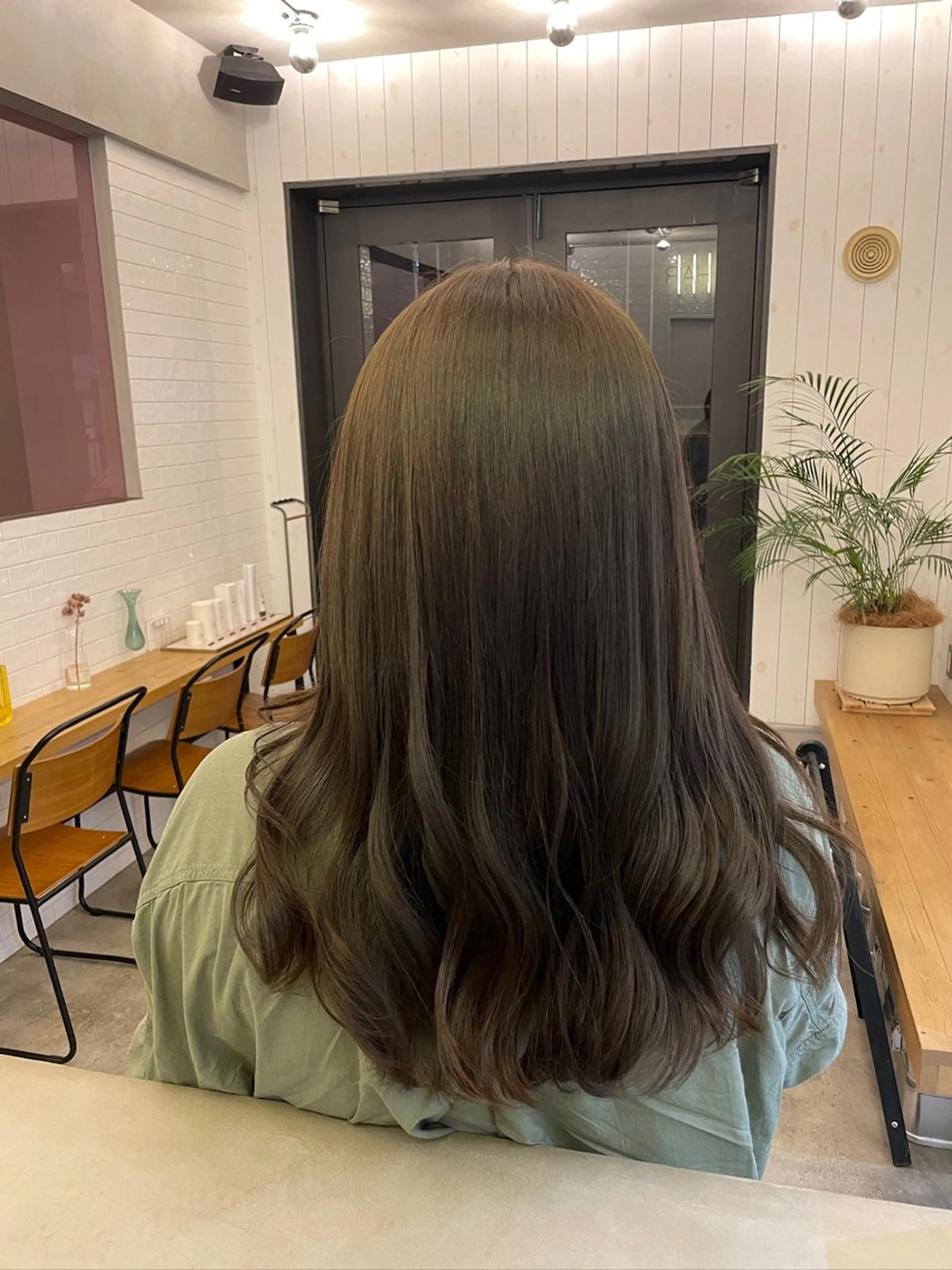 セミロング カラー ヘアアレンジ イシヅキアイカ🐱 カラーモデル募集中のヘアスタイル