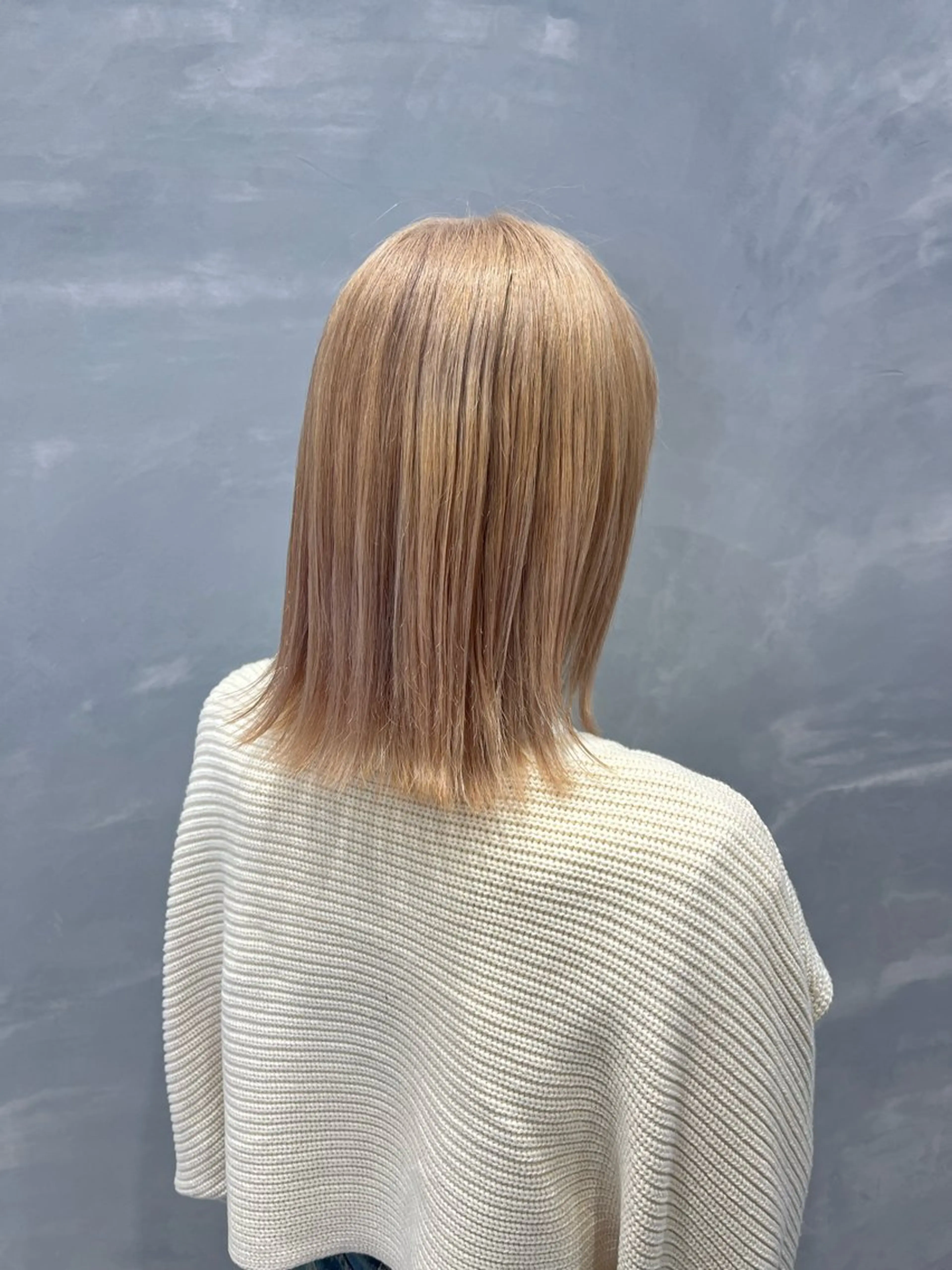 ミディアム ヘアカラー トリートメント newi大分/ 磯部栞里／艶感カラーのヘアスタイル