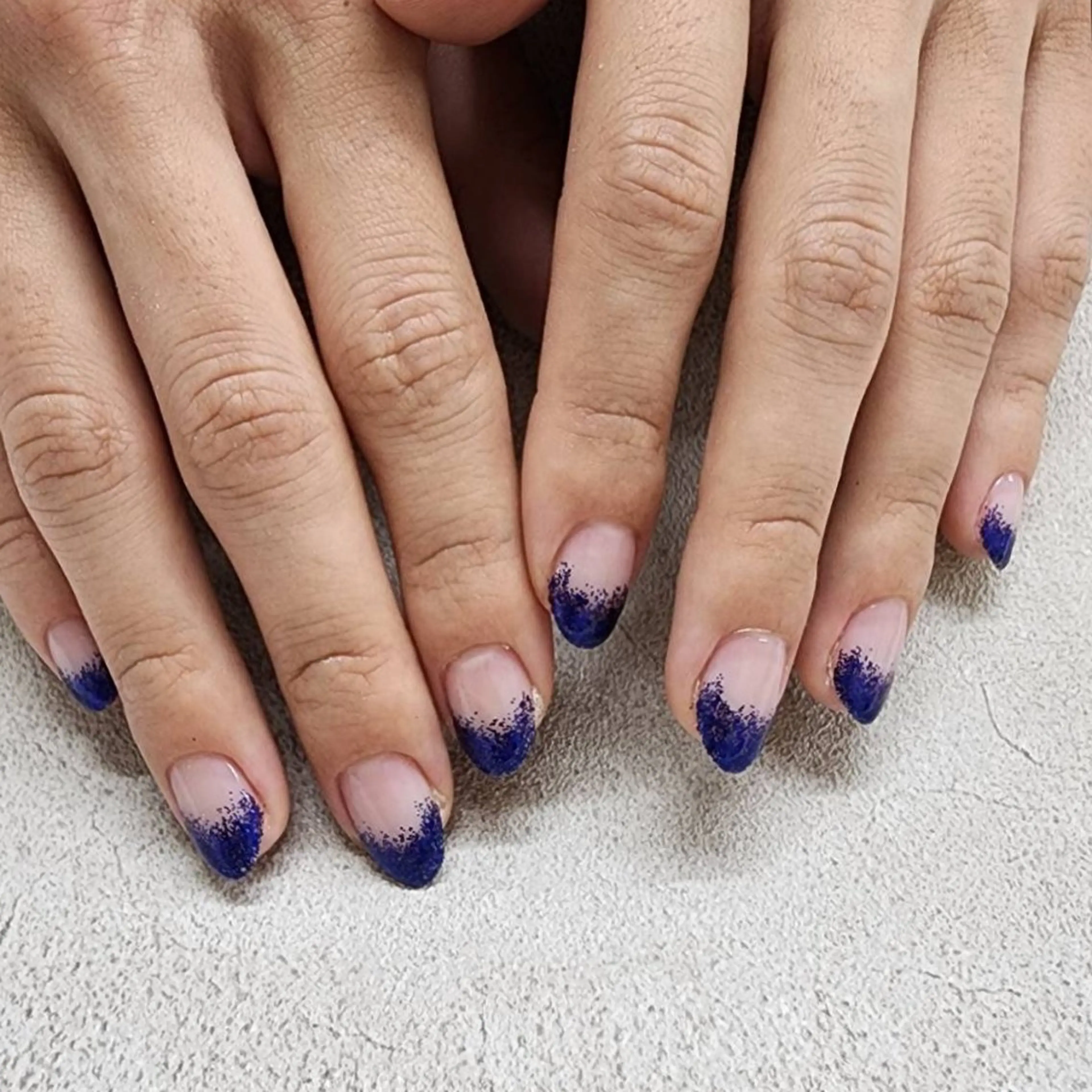 ネイル グラデーション ラメ(グリッター) ラメグラデーション マグネットネイル ミラーネイル atEdgeｱｴｯﾄ OMOTESANDOのエステ・リラクイメージ