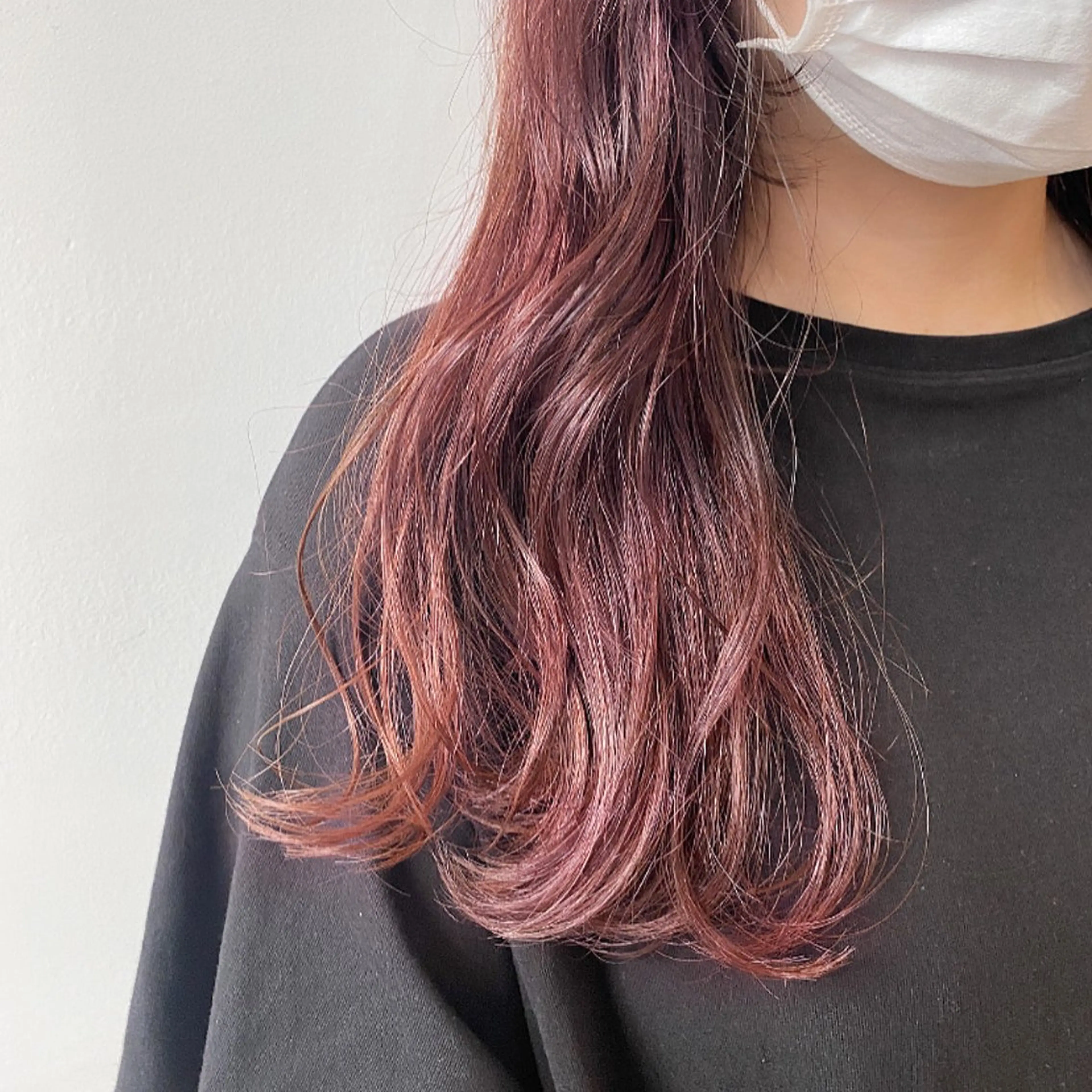 セミロング カラー ブリーチ ブリーチなしカラー ピンクカラー shiori/暖色/ レイヤー/似合わせのヘアスタイル