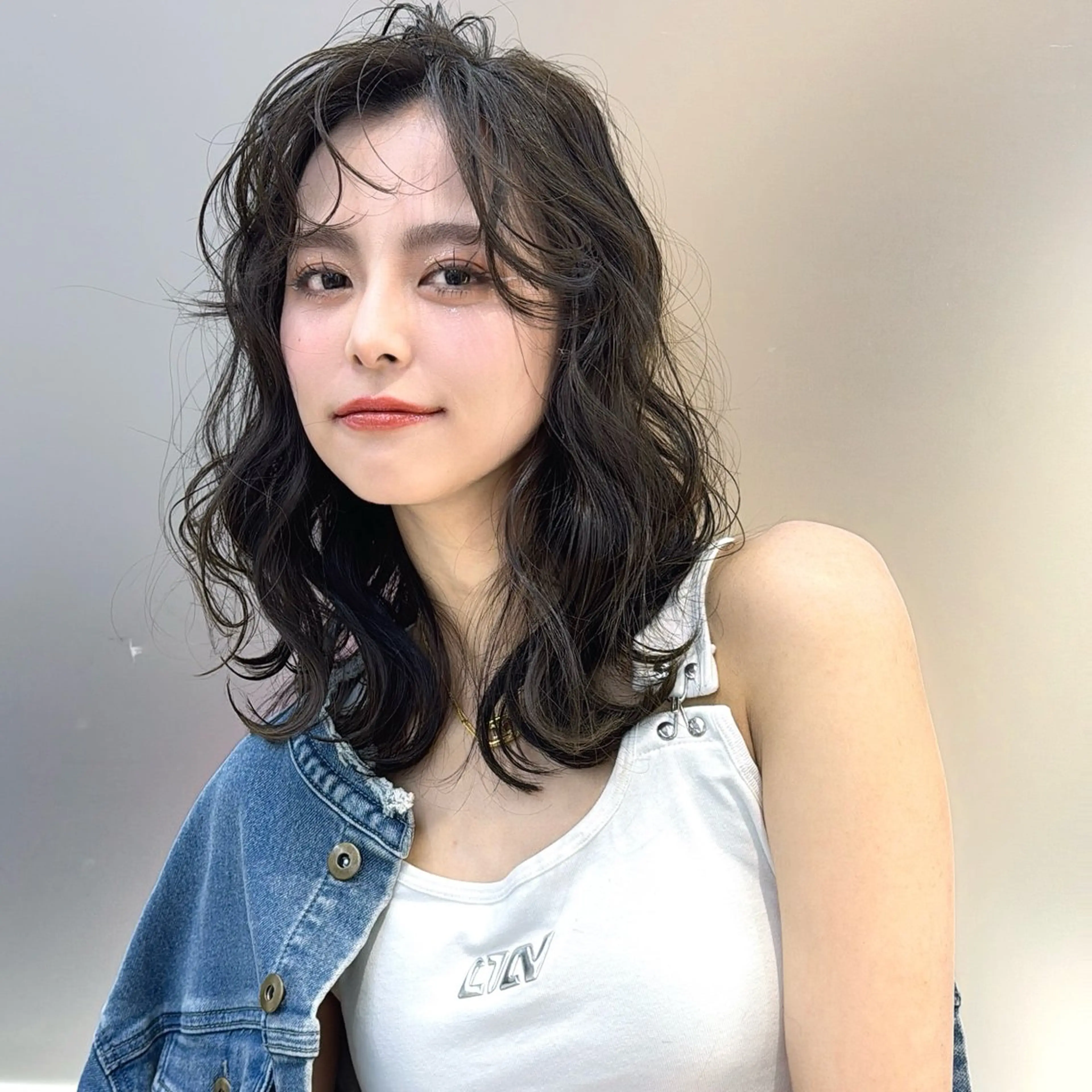 ミディアム カラー 韓国ヘア♡ 顔まわりカットayaのヘアスタイル