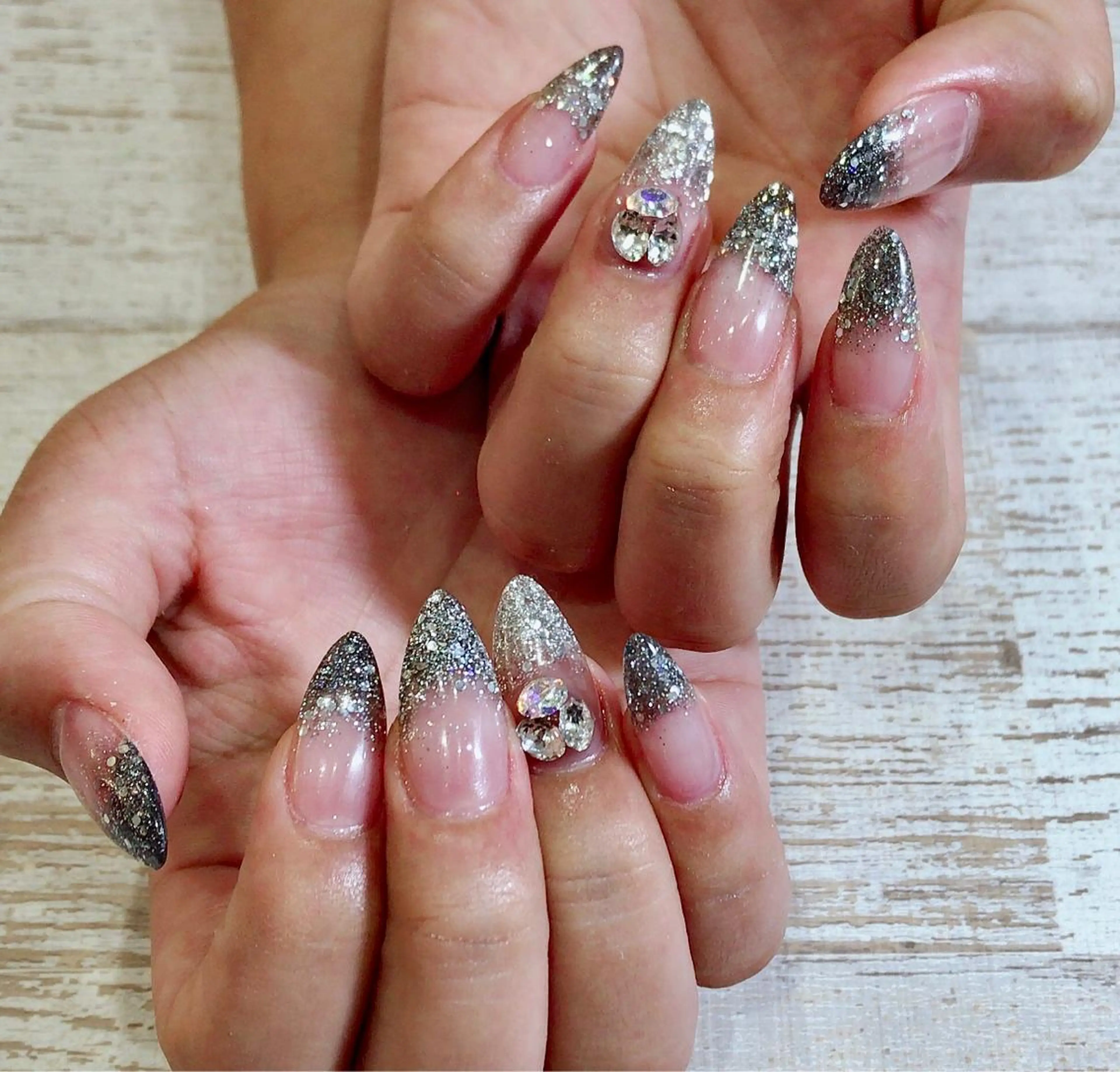 ネイル Lino+ ネイル&よもぎ蒸しのネイルデザイン