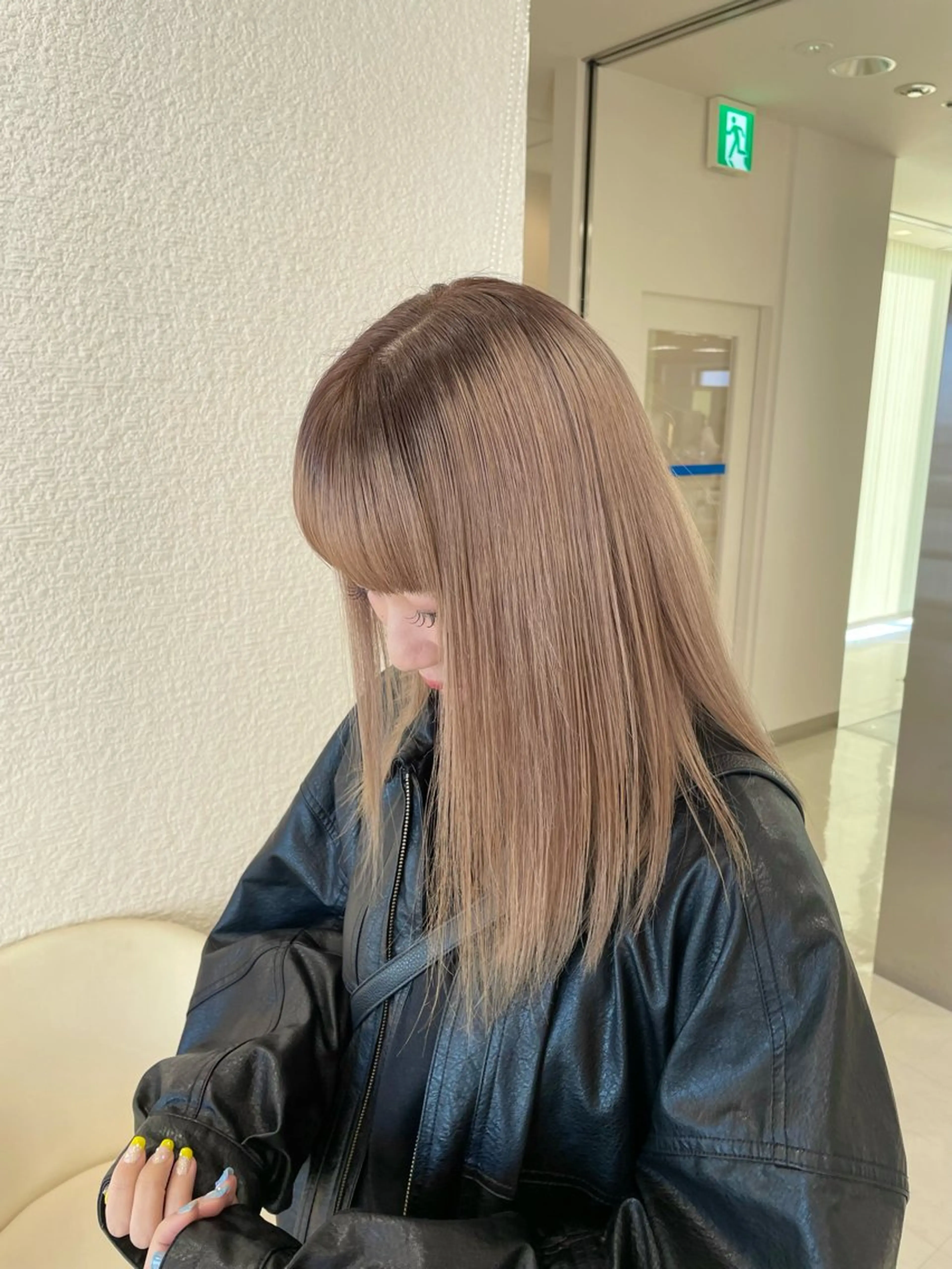 カラー 透明感ベージュ🎀 レイヤー/AOのヘアスタイル