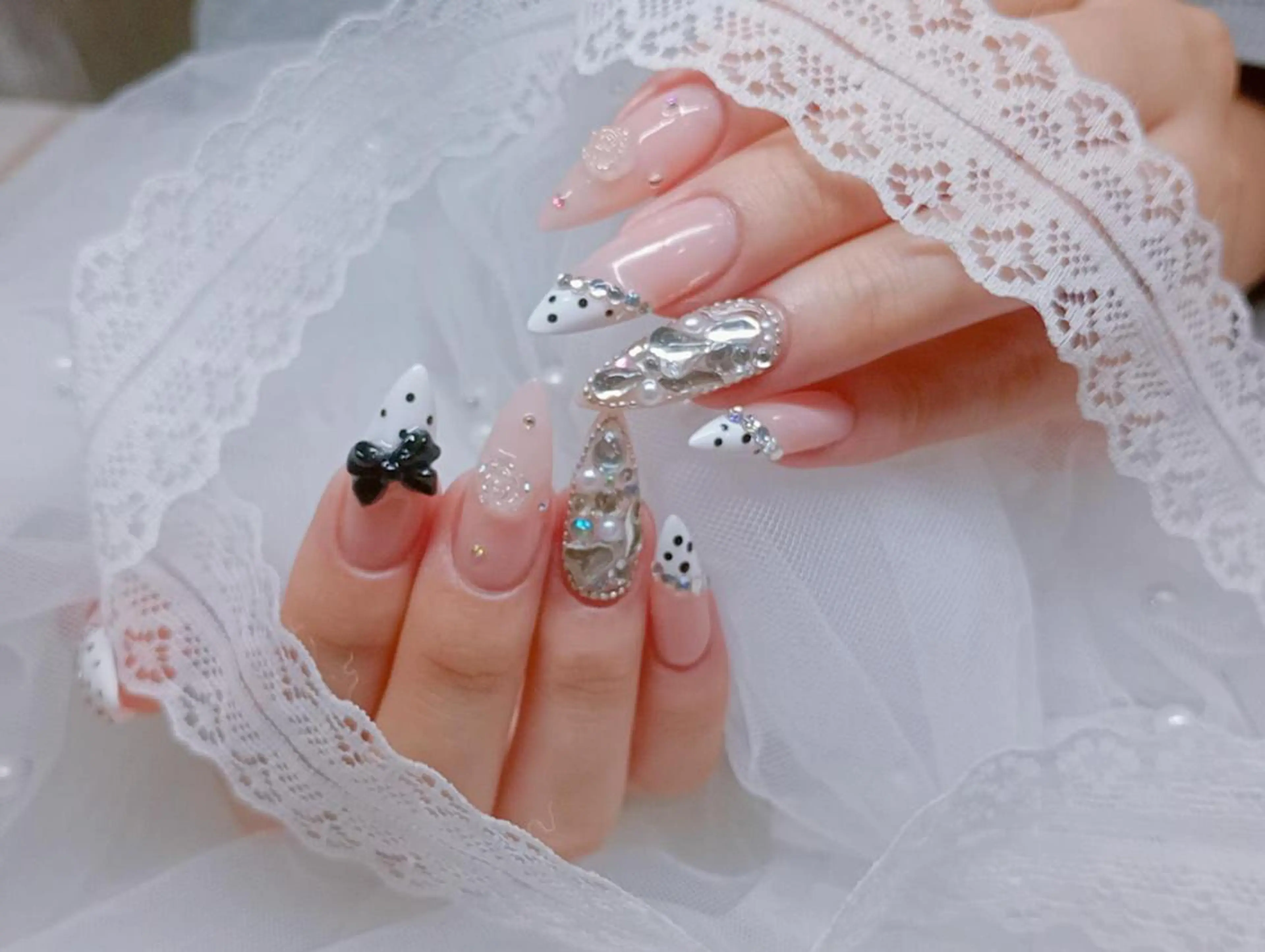 ネイル 長さ出し ジェルネイル 韓国ネイル 持ち込み パラジェル ハンドネイル ハンドケア Hana Bloom Nail💜Akiのネイルデザイン