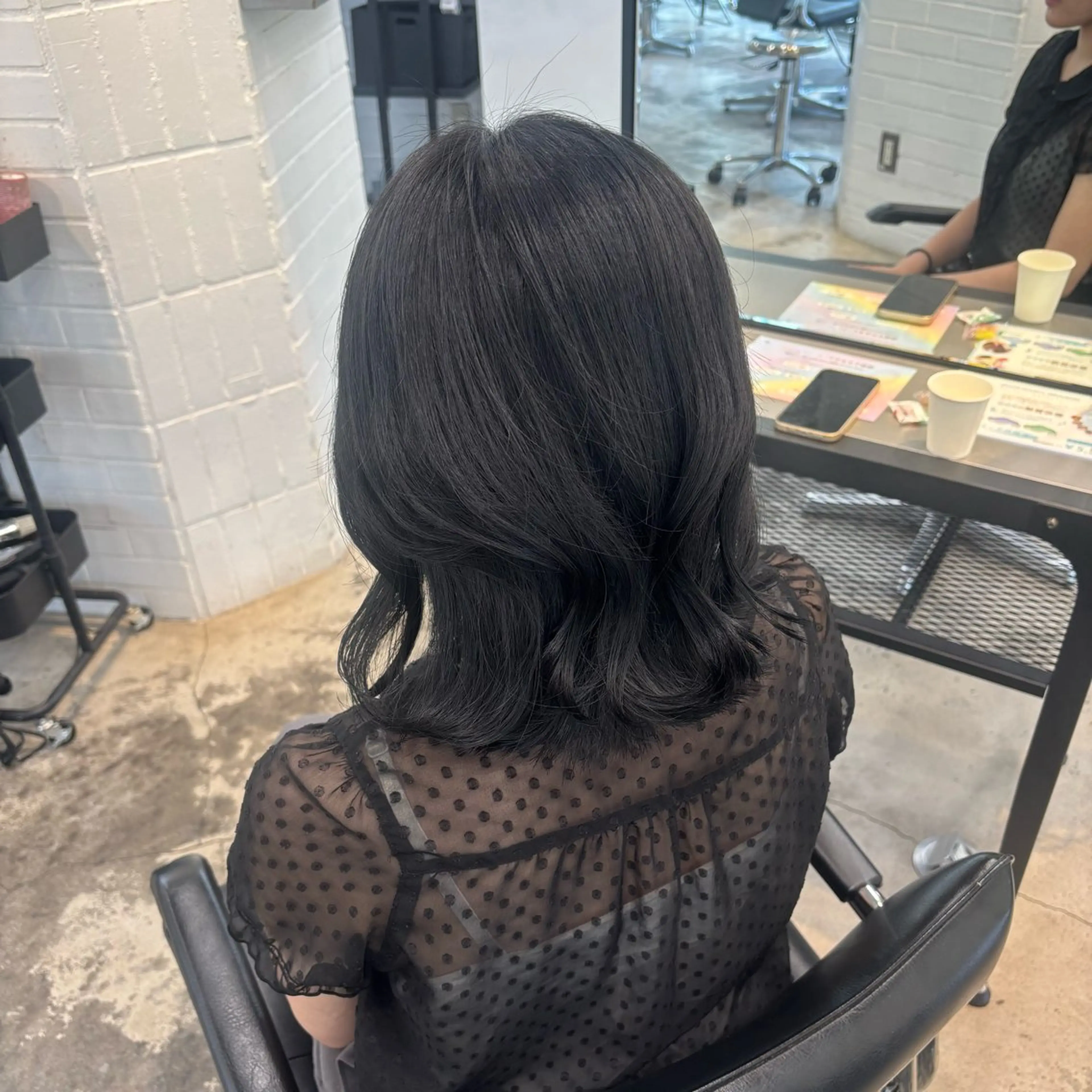 ミディアム レイヤー sala 推しカラー職人🎀のヘアスタイル