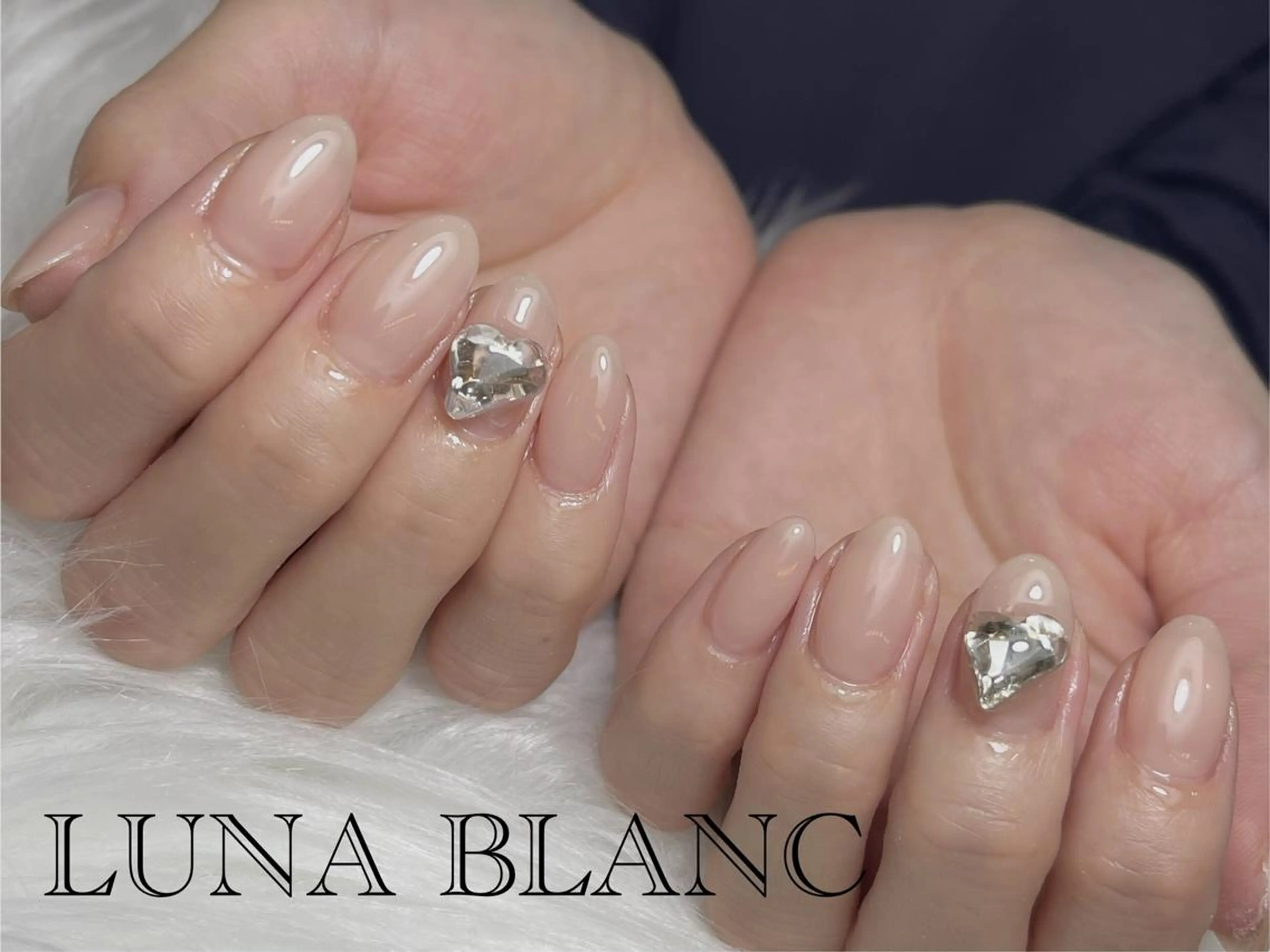ミディアム ハンドネイル nail LUNA BLANCのネイルデザイン