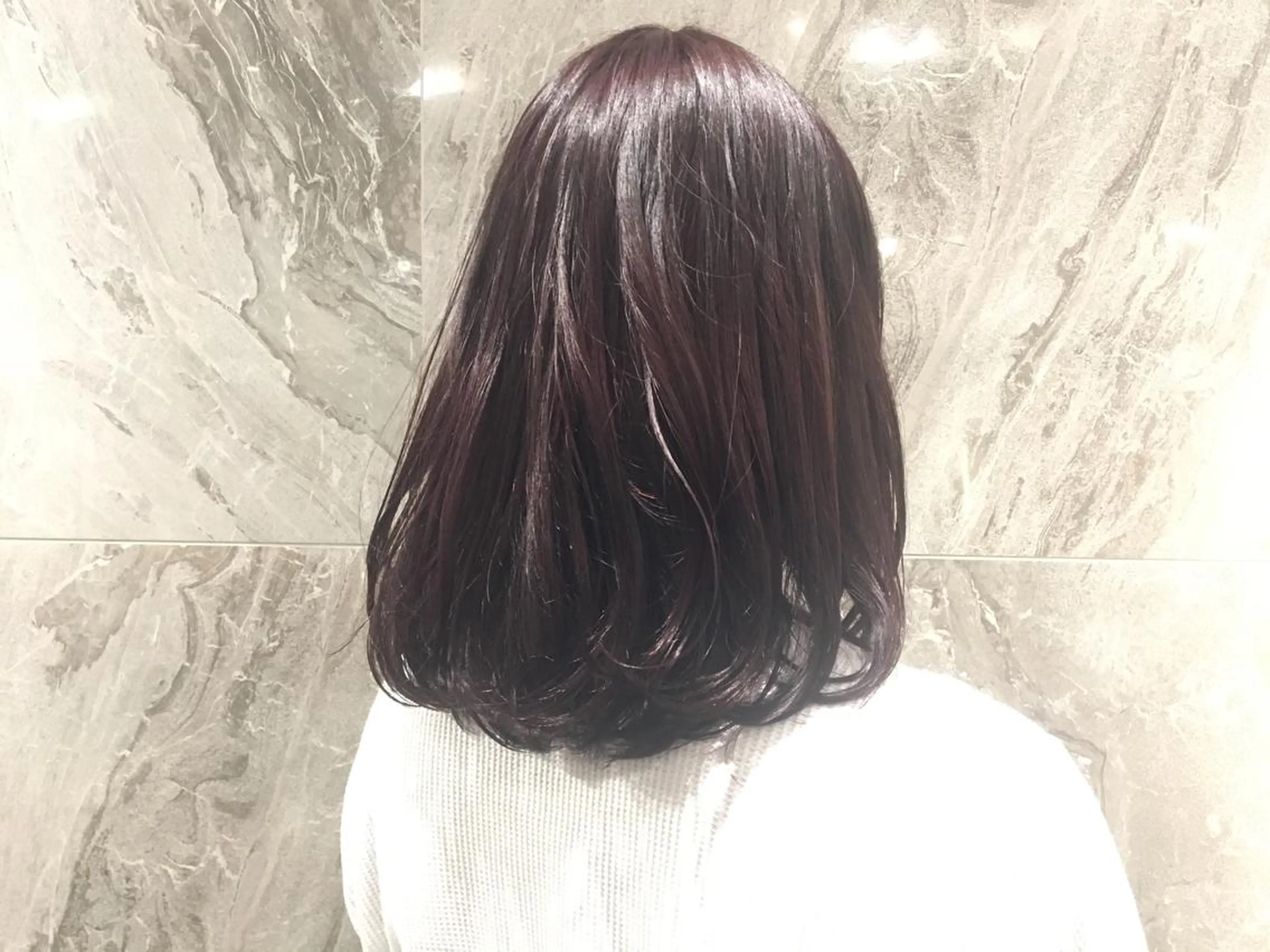 ミディアム カラー ︎︎🧸 ユリ ︎︎🧸のヘアスタイル