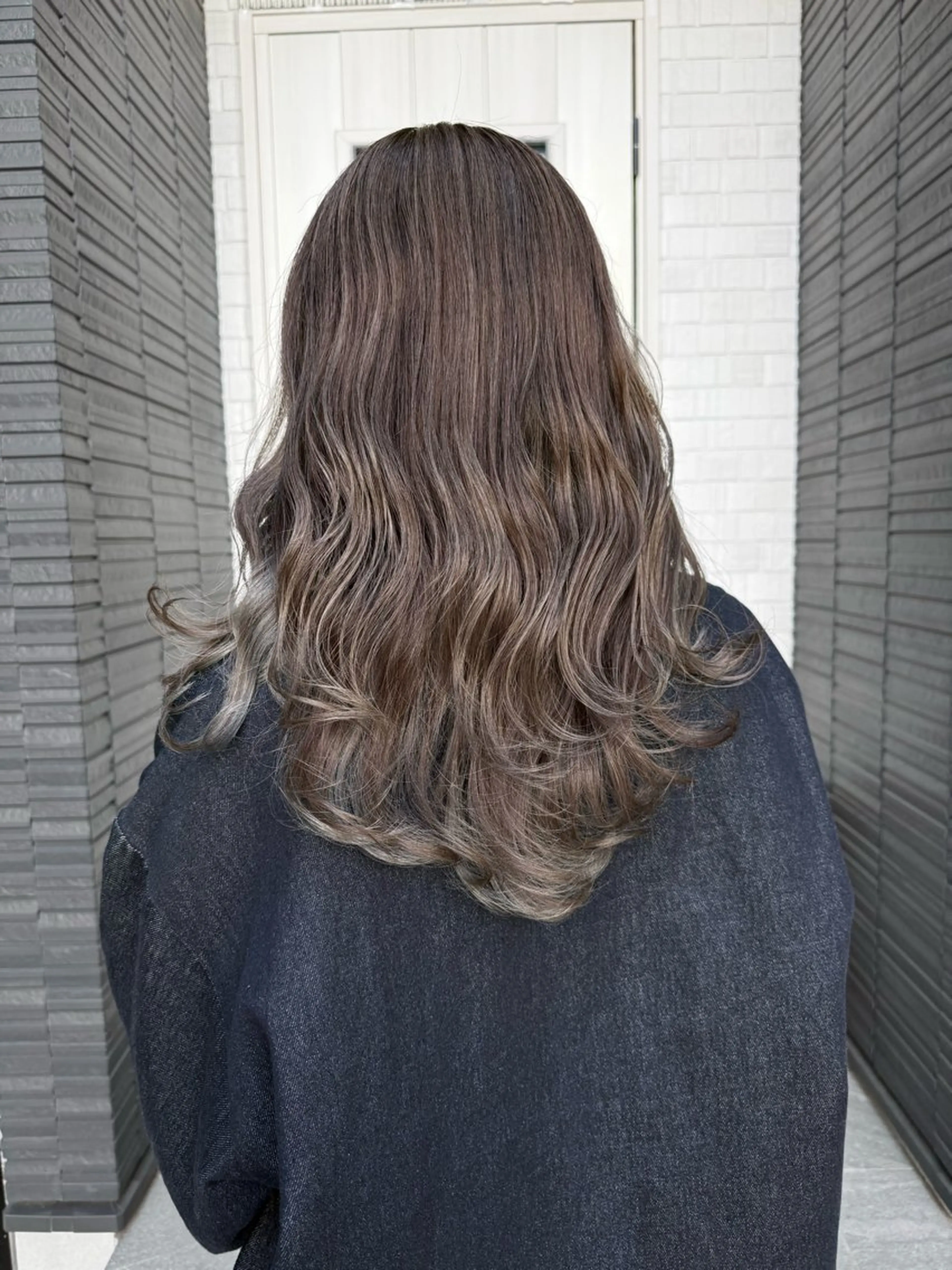 ロング カラー ヘアカラー K Harukaのヘアスタイル