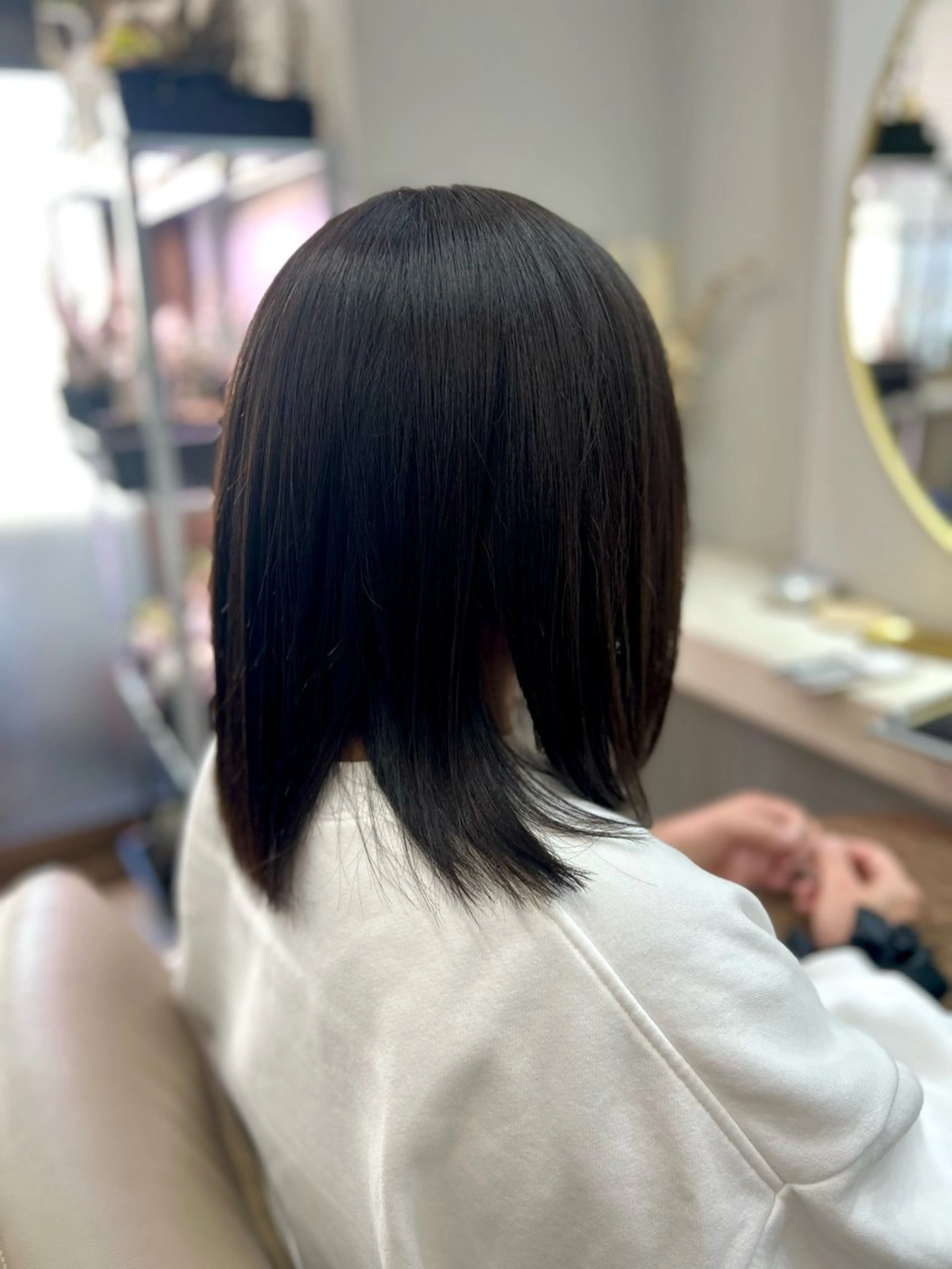 ミディアム ミディアムレイヤー レイヤーカット カット 池田 太一のヘアスタイル