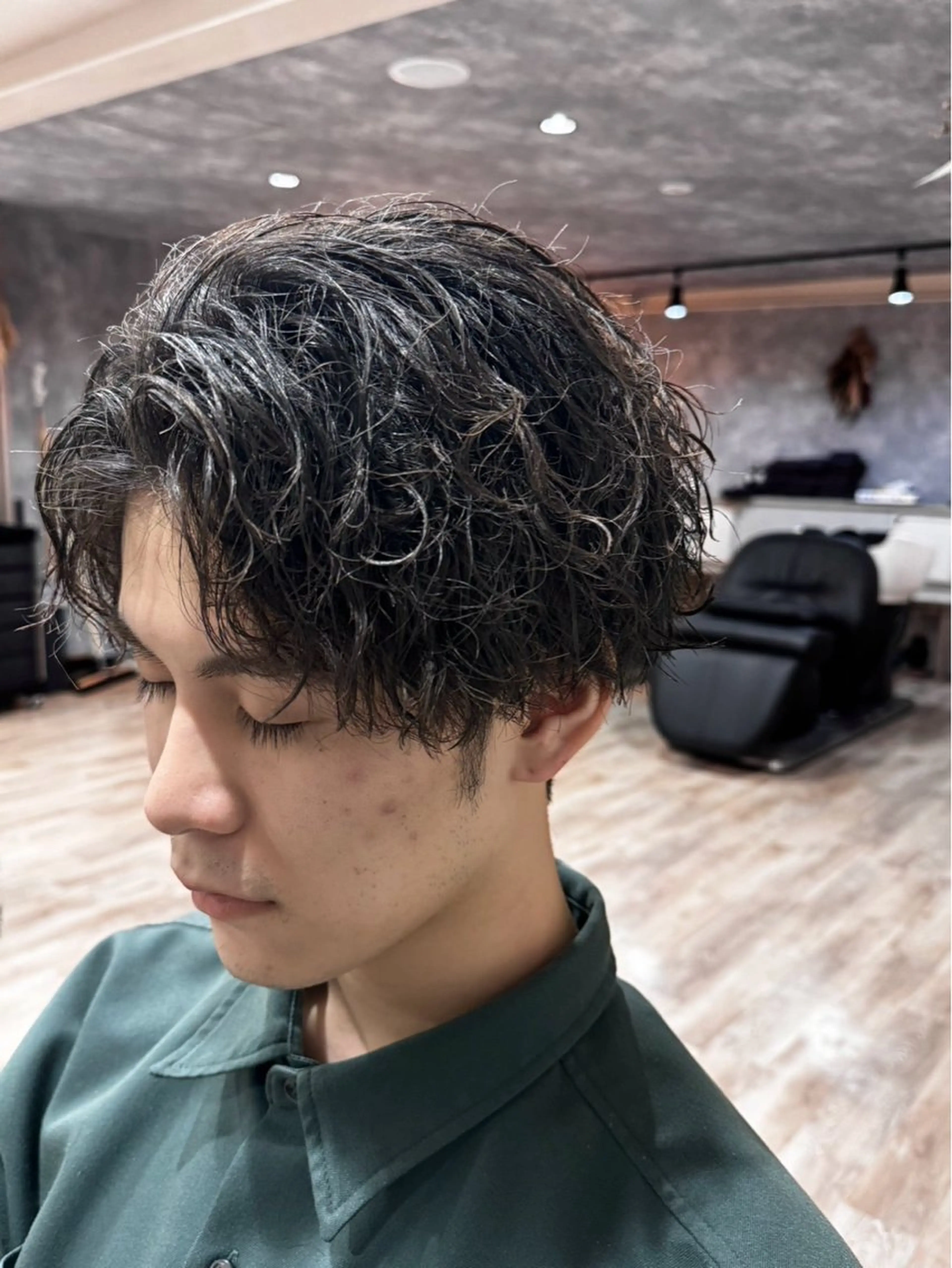 ショート パーマ emo.92co 🌱山本翔太のヘアスタイル