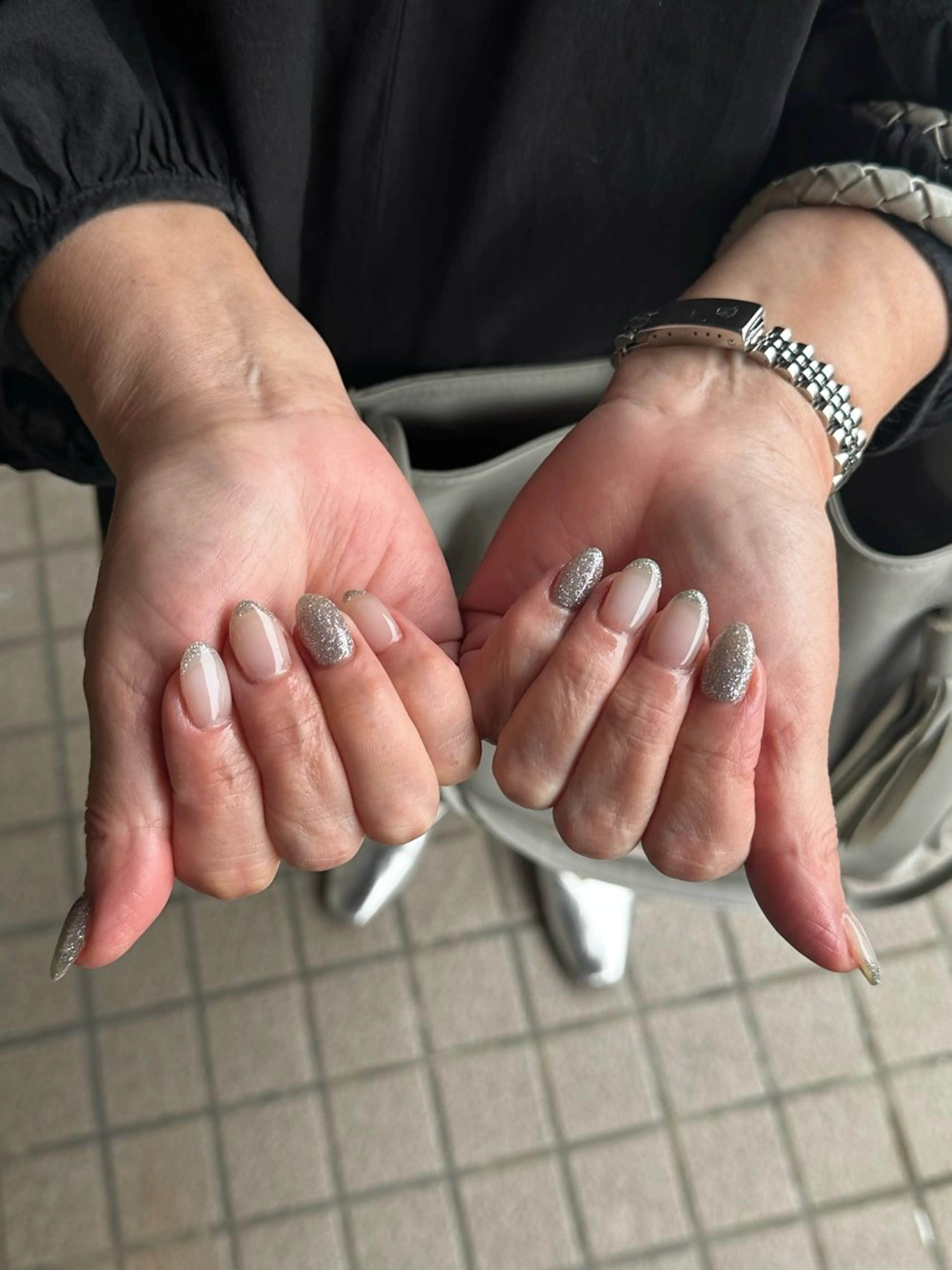 ネイル キラキラネイル ハンドネイル Sawa ︎︎𓂃⟡.·のネイルデザイン