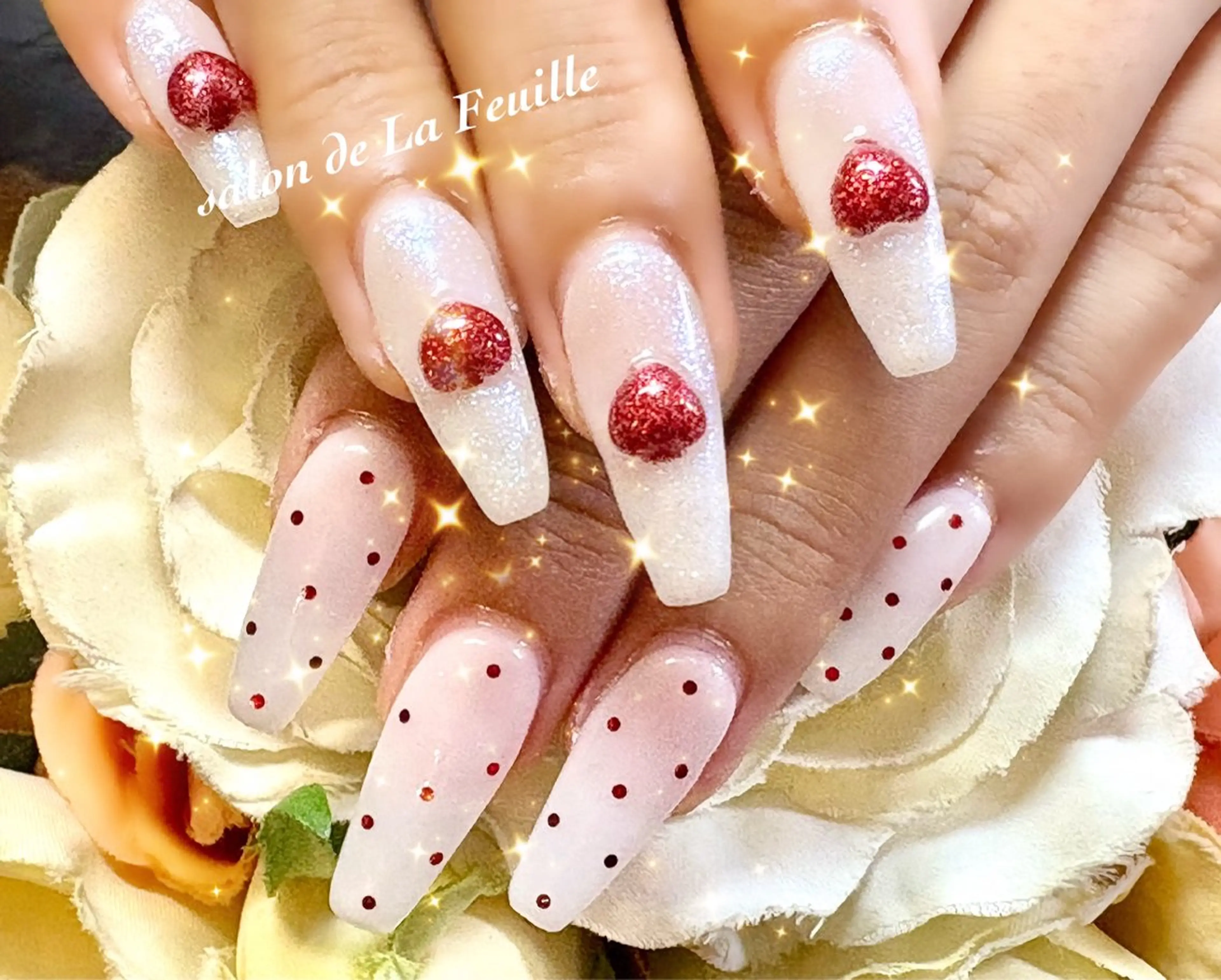 セミロング サロンドラフィーユ LAFEUILLEのネイルデザイン