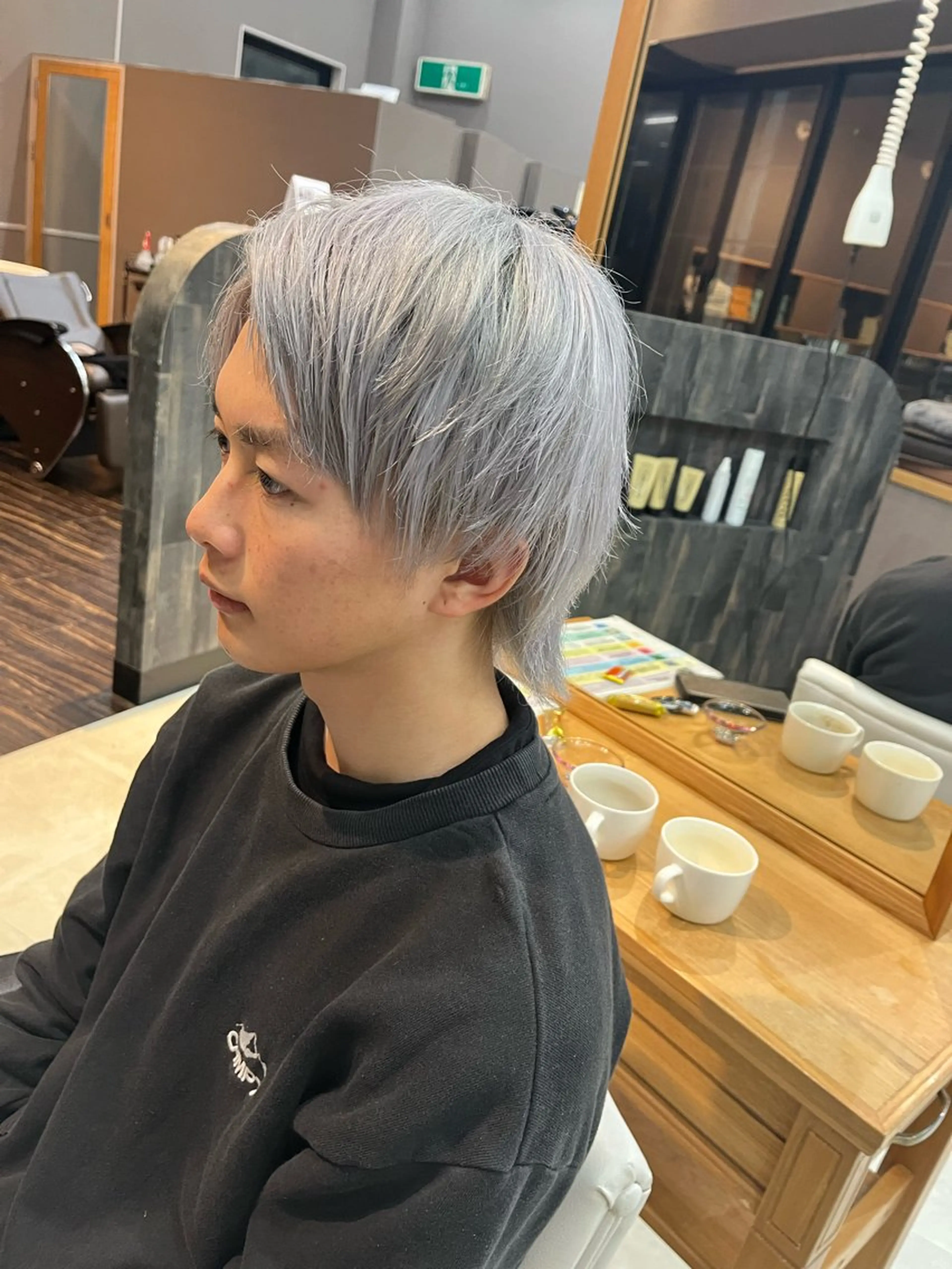 ショート ヘアカラー トリートメント メンズ特化✨パーマス タイル大得意安田海斗のヘアスタイル