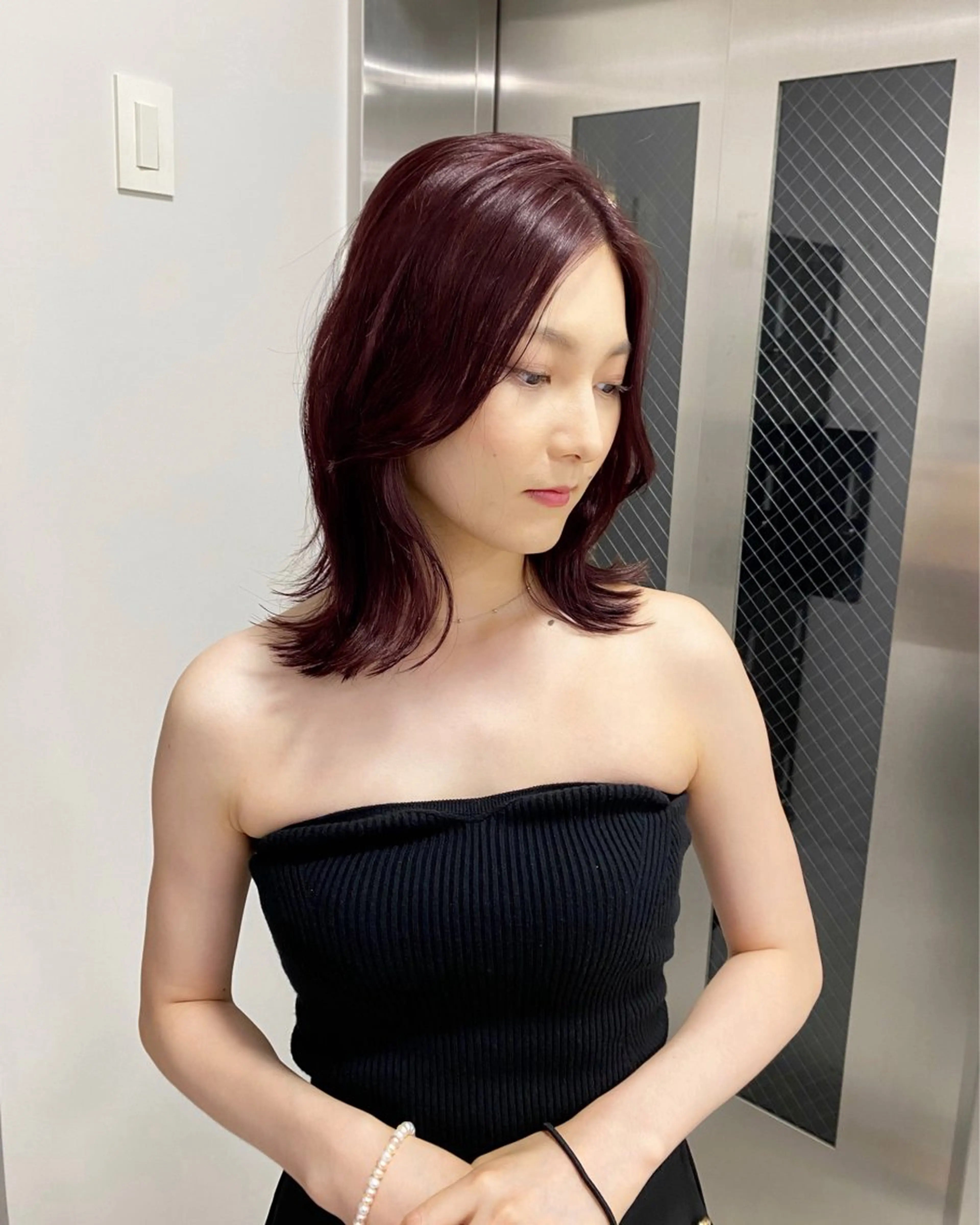 ミディアム カラー ブリーチ ブリーチなしカラー レッドカラー カット ヘアカラー 韓国レイヤー/ 縮毛矯正🎀minaのヘアスタイル