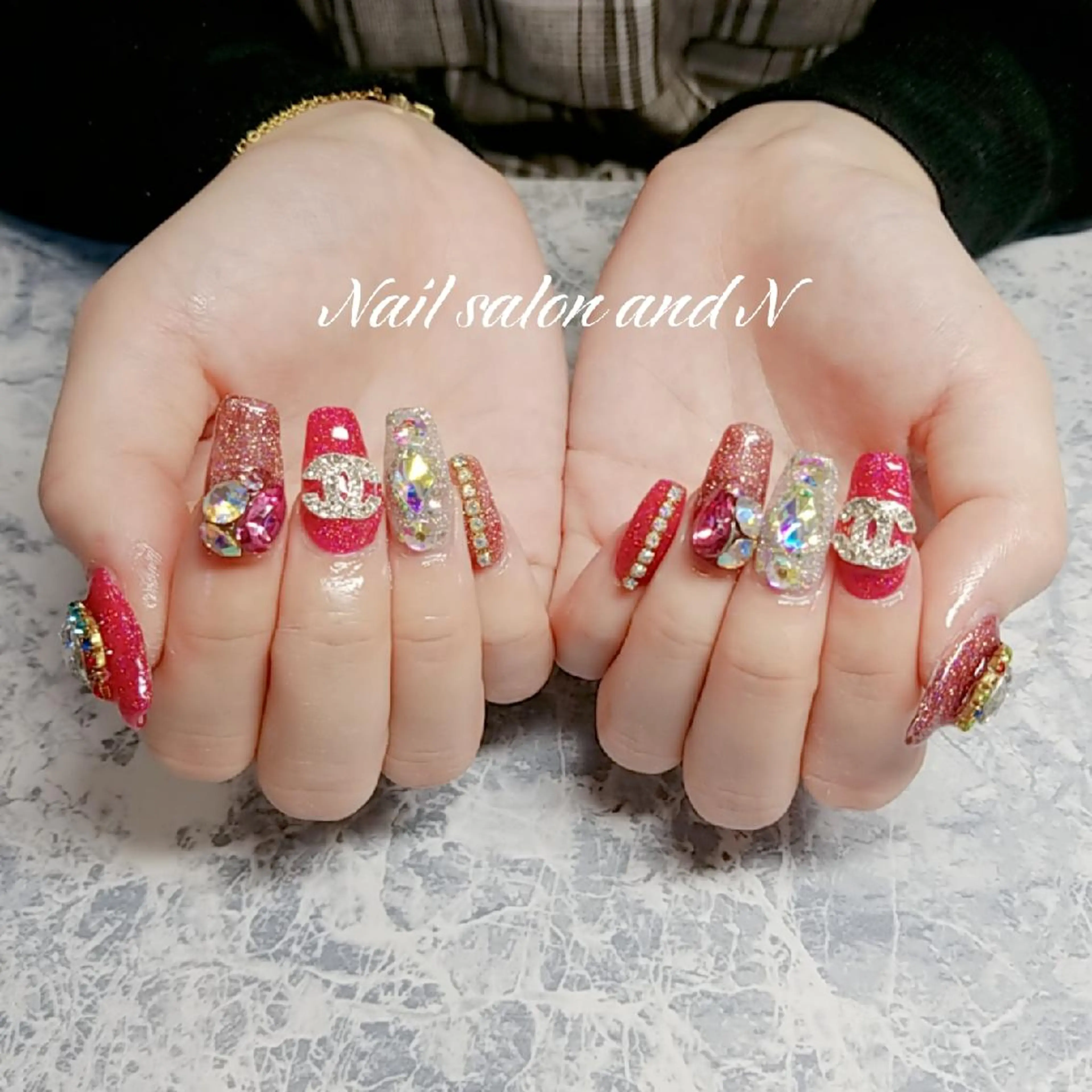 ネイル ハンドネイル and Nのネイルデザイン