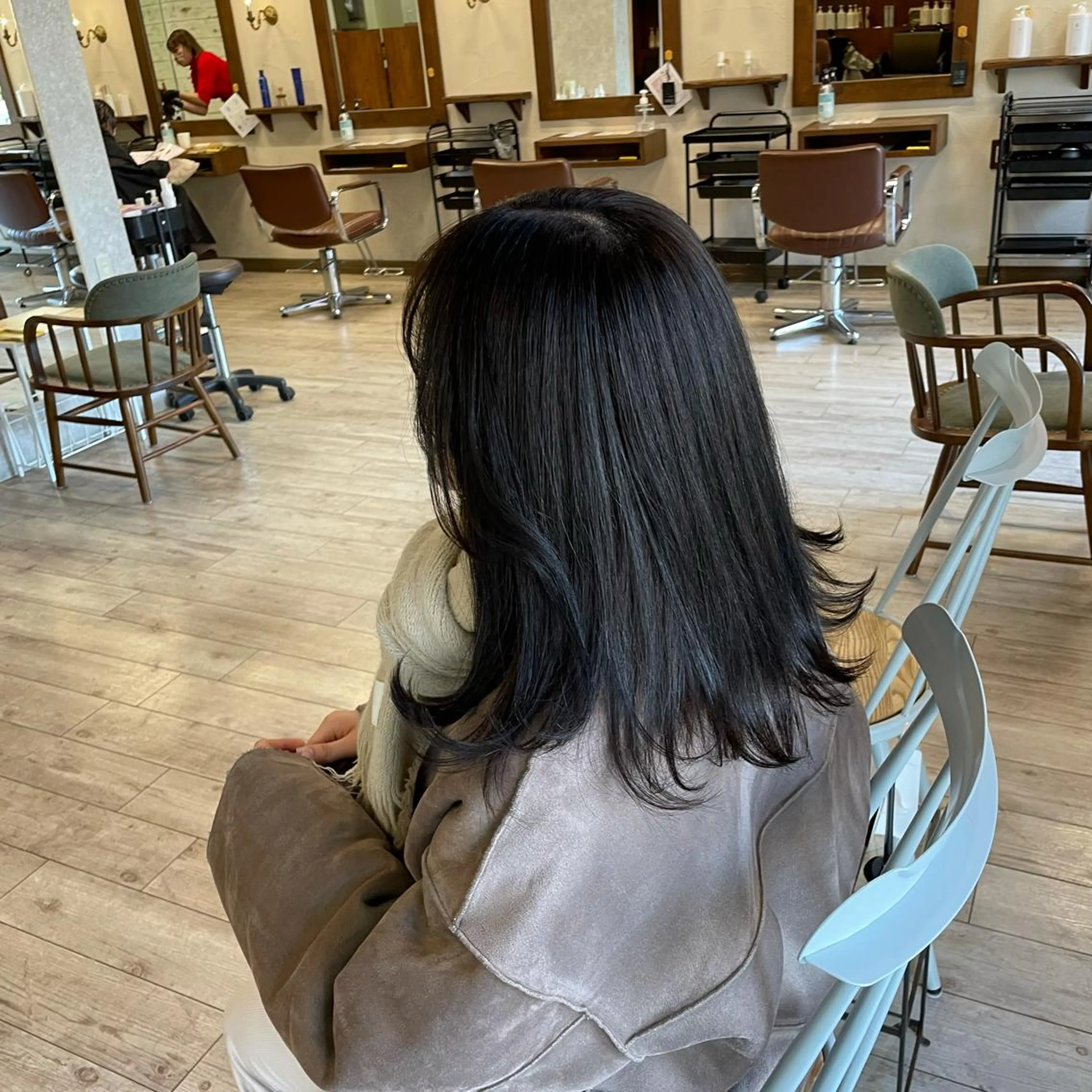 セミロング カラー ヘアアレンジ 🫧ヒシダアキ taboo.i🫧のヘアスタイル