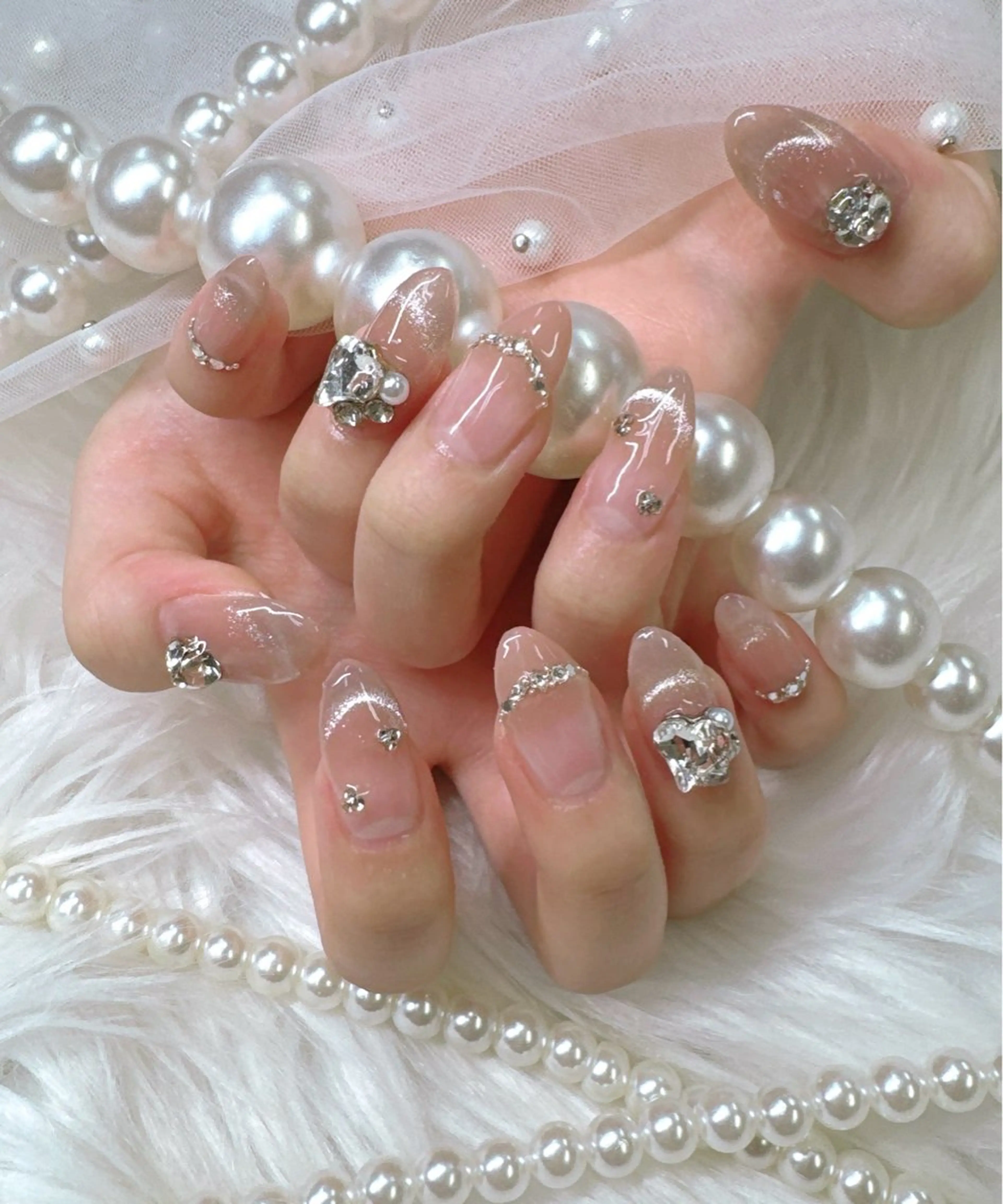 ネイル フレンチネイル ジェルネイル ガラスフレンチ キラキラネイル ロングネイル ハンドネイル Queeens nailのネイルデザイン