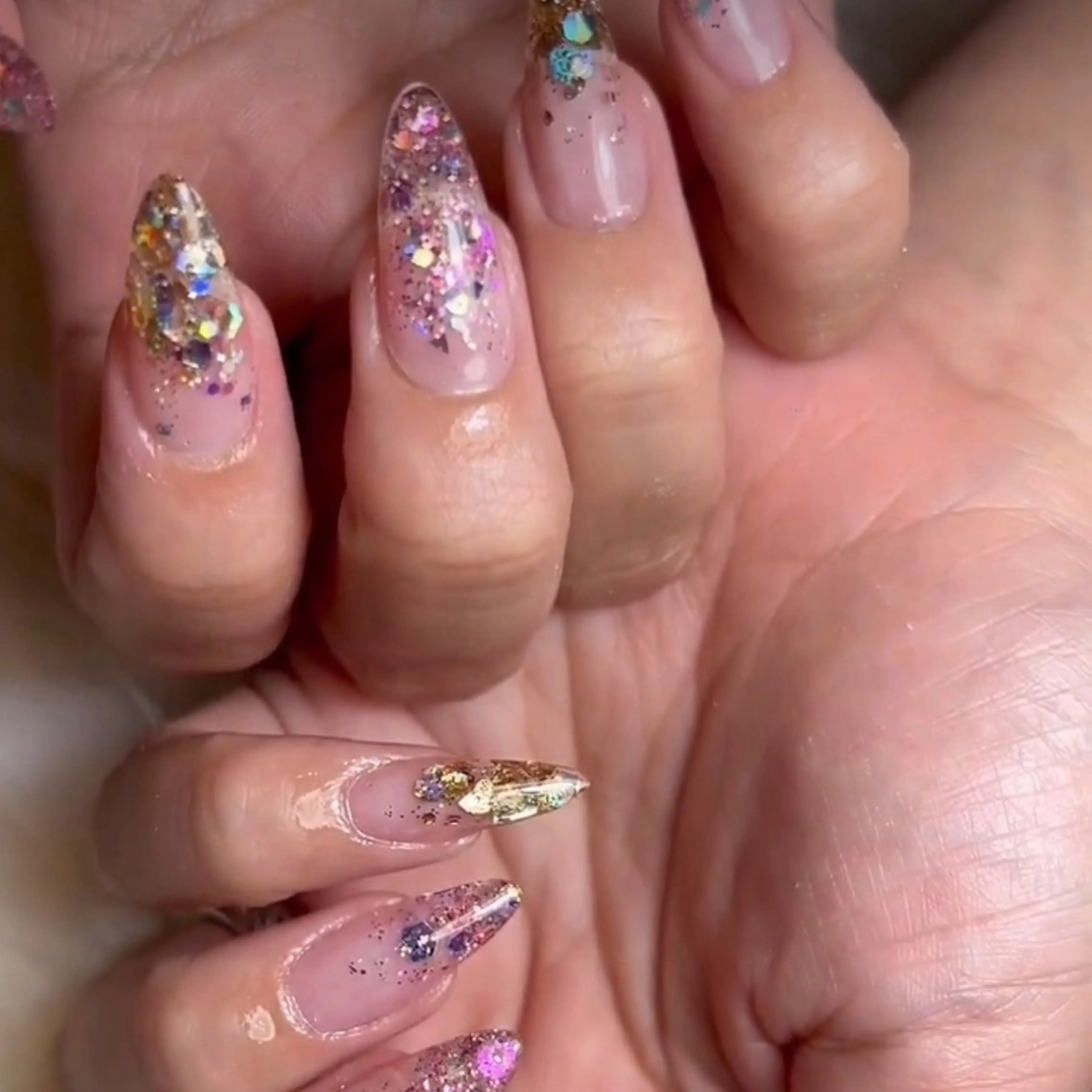 ネイル えくにゃん所属・AMAGASAKI LISAのネイルデザイン