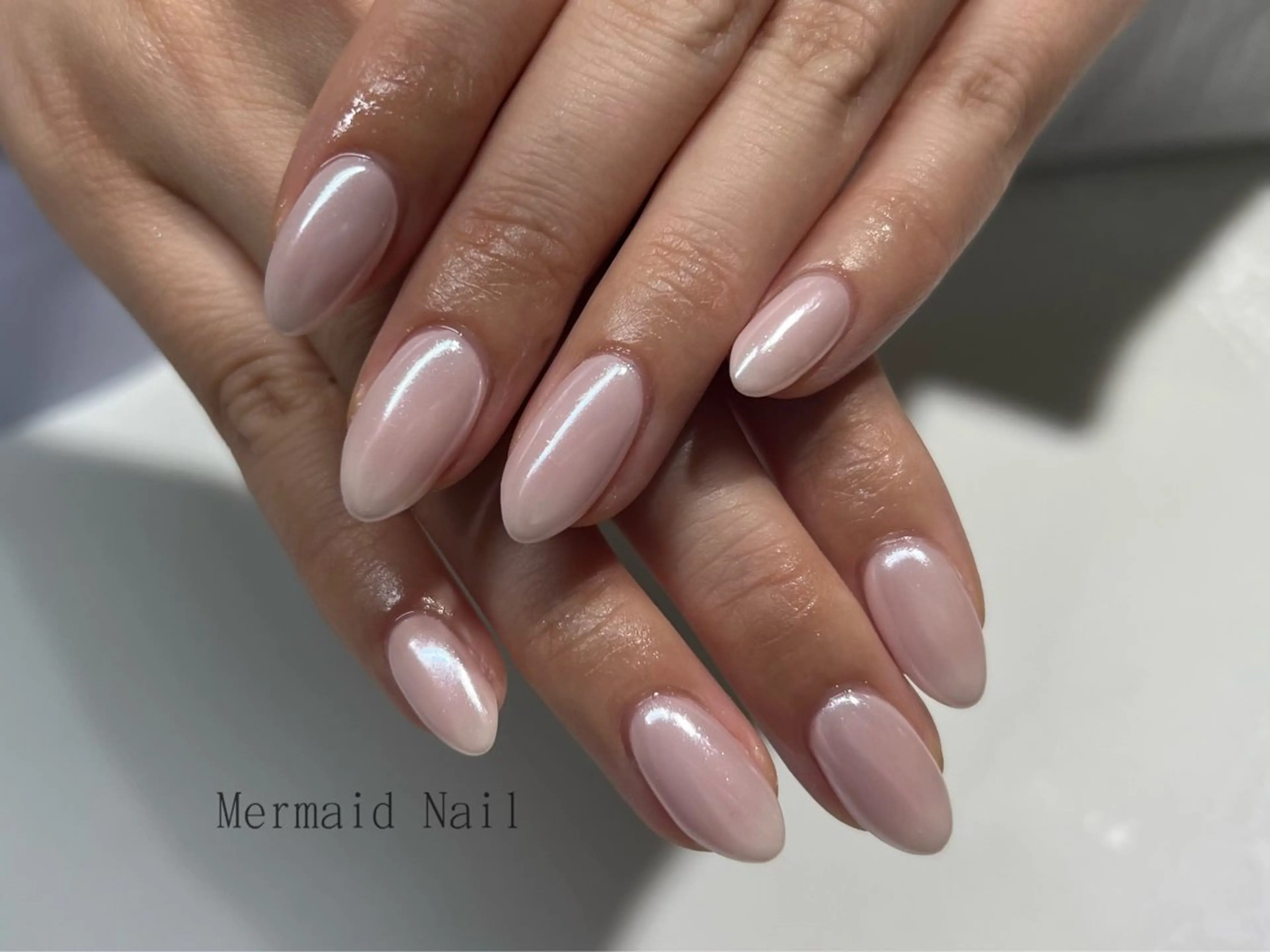 ネイル オーロラネイル ミラーネイル ハンドネイル Mermaid Nailのネイルデザイン