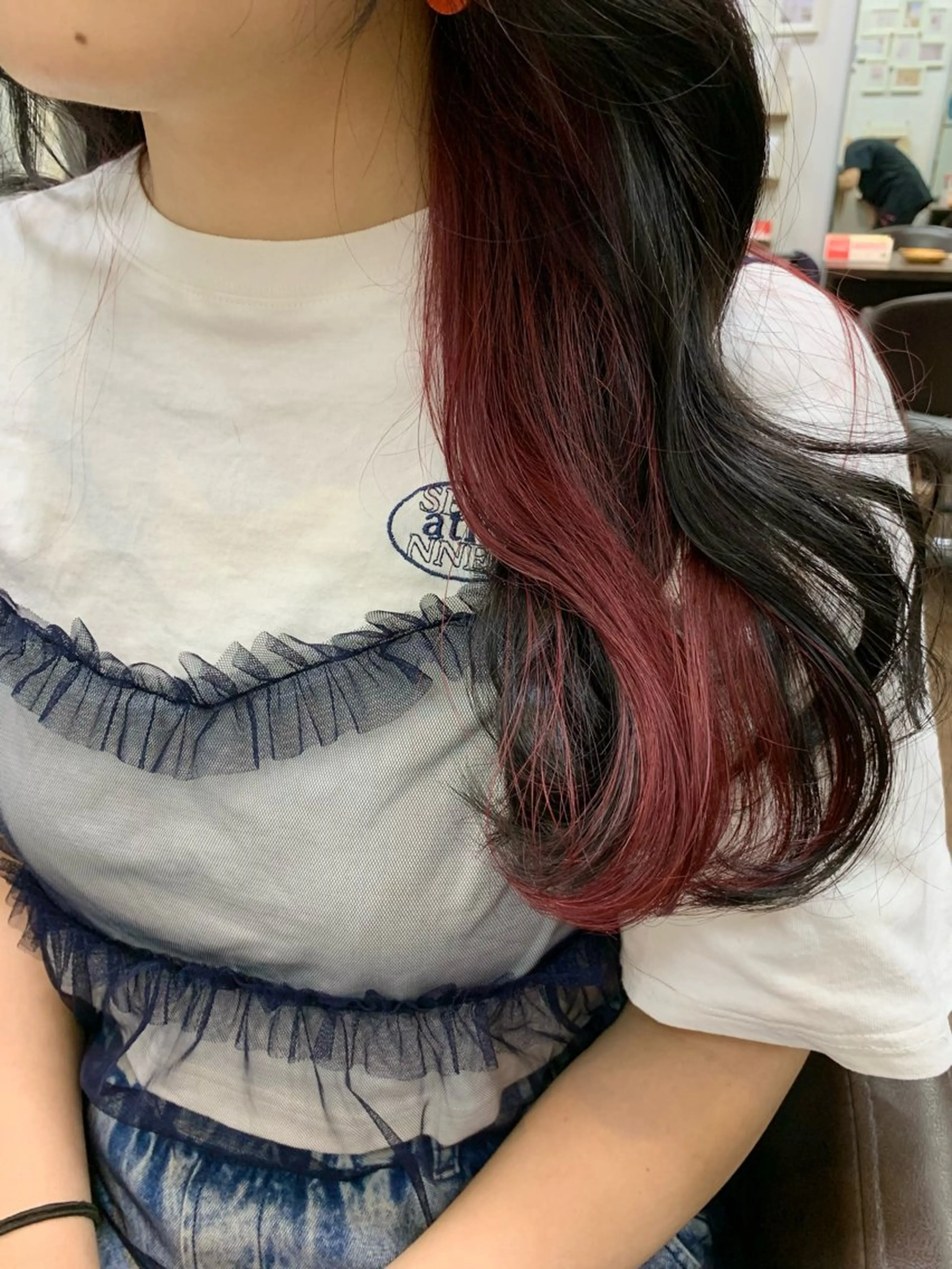インナーカラー+トリートメント+コテ巻き💇🏼‍♀️の写真