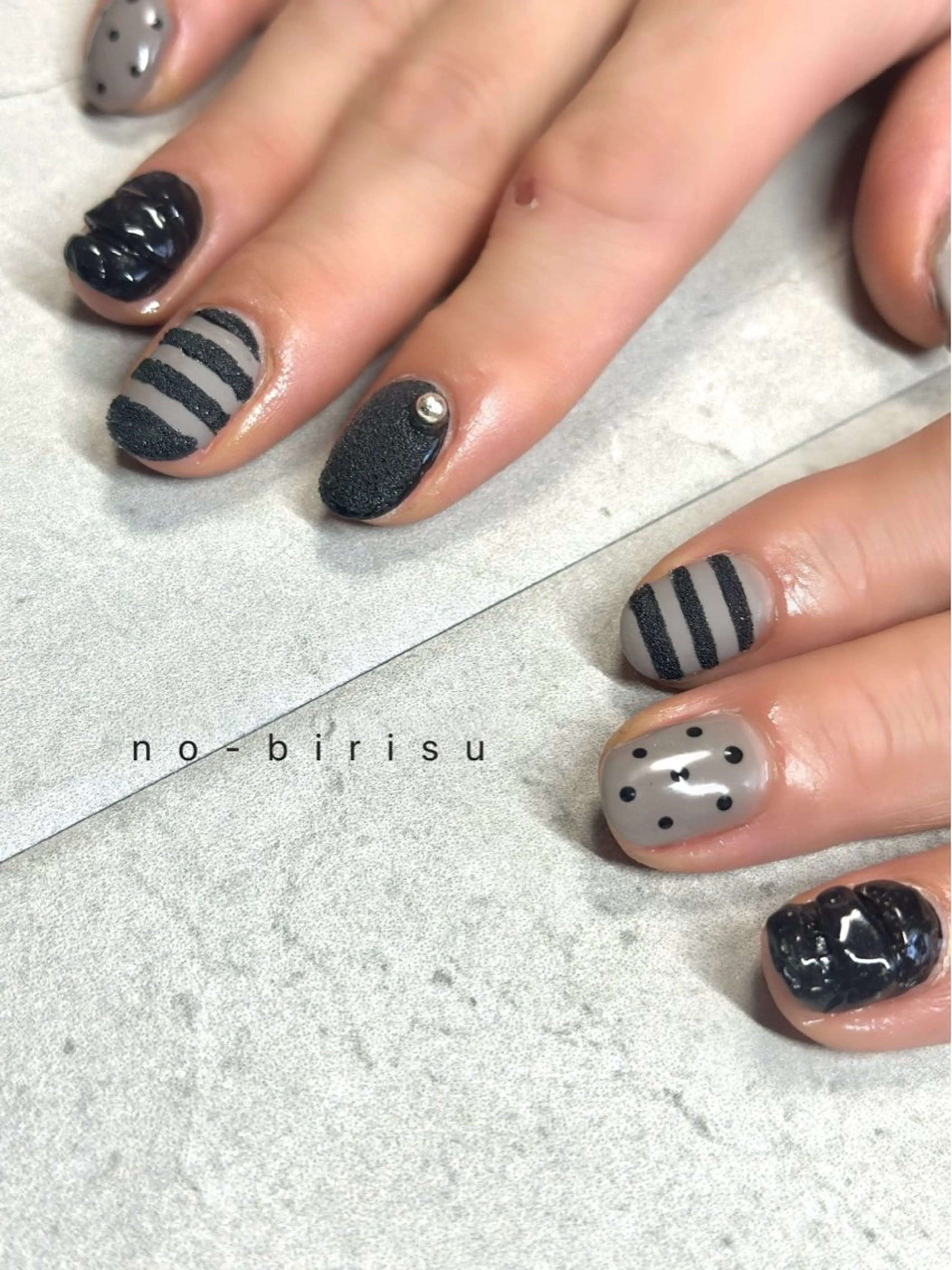ネイル ハンドネイル no-birisu nailのネイルデザイン