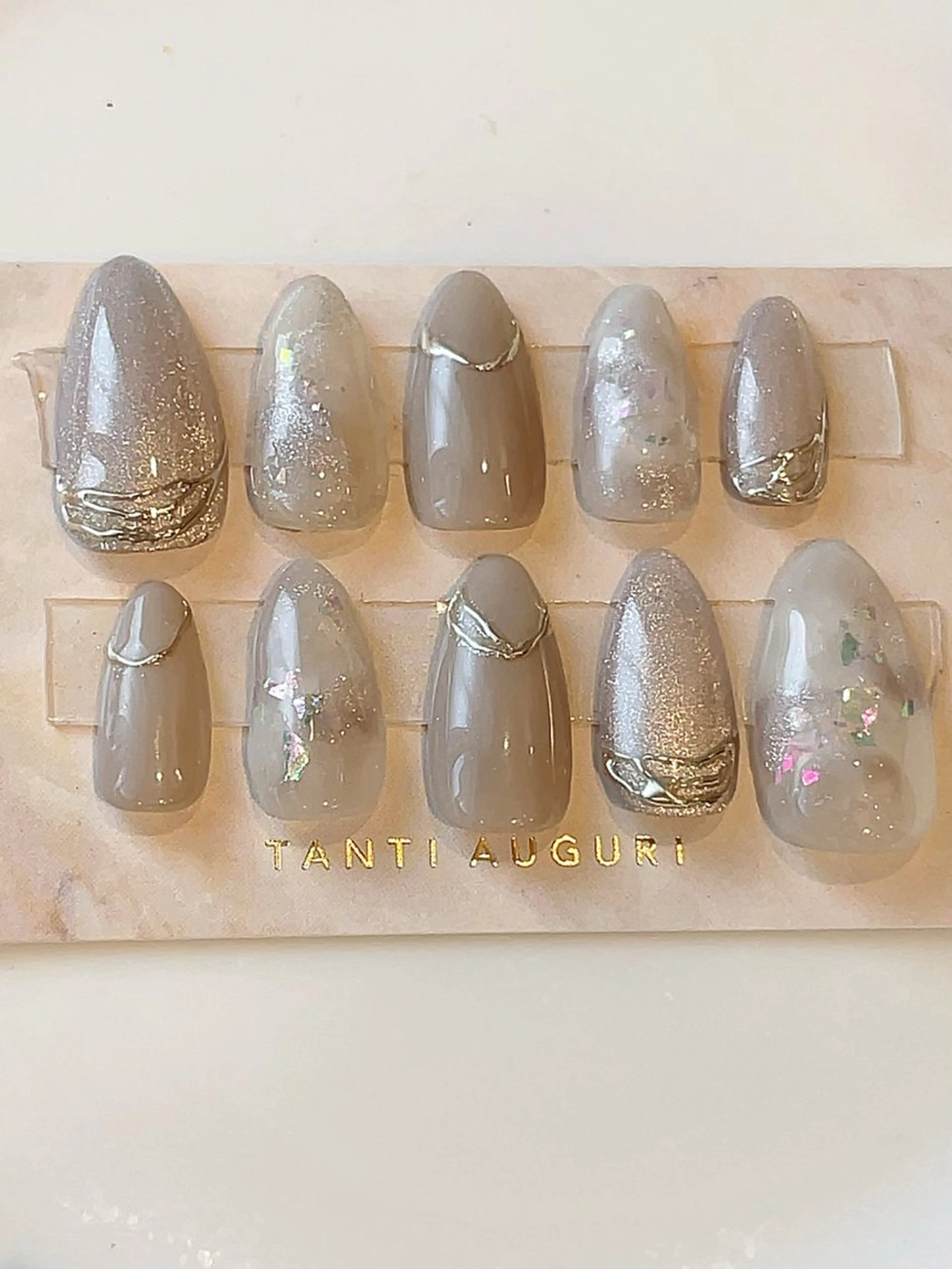 ネイル ハンドネイル あおやぎ ゆきこのネイルデザイン