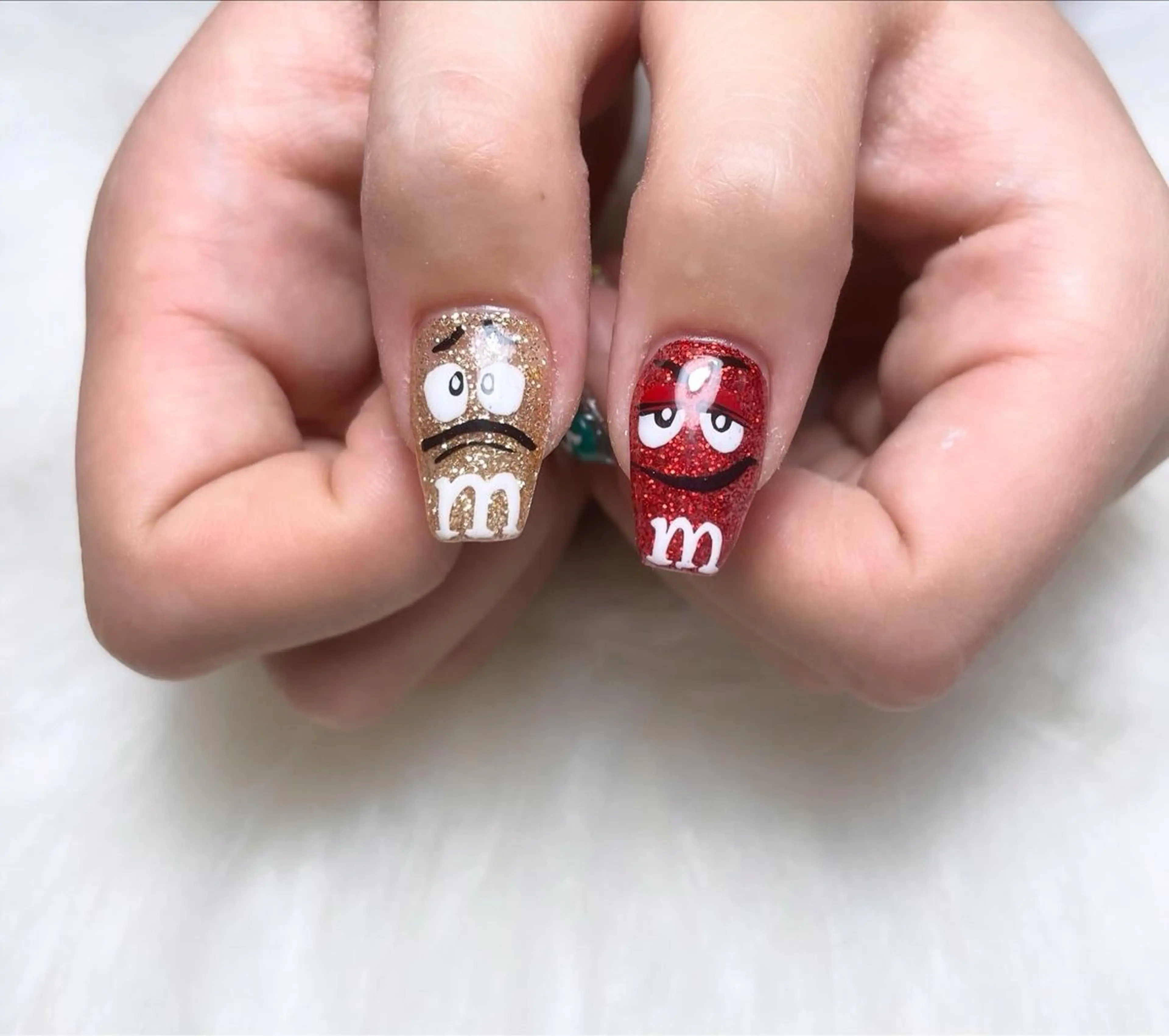 ネイル フットネイル フレンチネイル ジェルネイル 韓国ネイル マグネットネイル ハンドネイル nail salon fee（フィー）のネイルデザイン