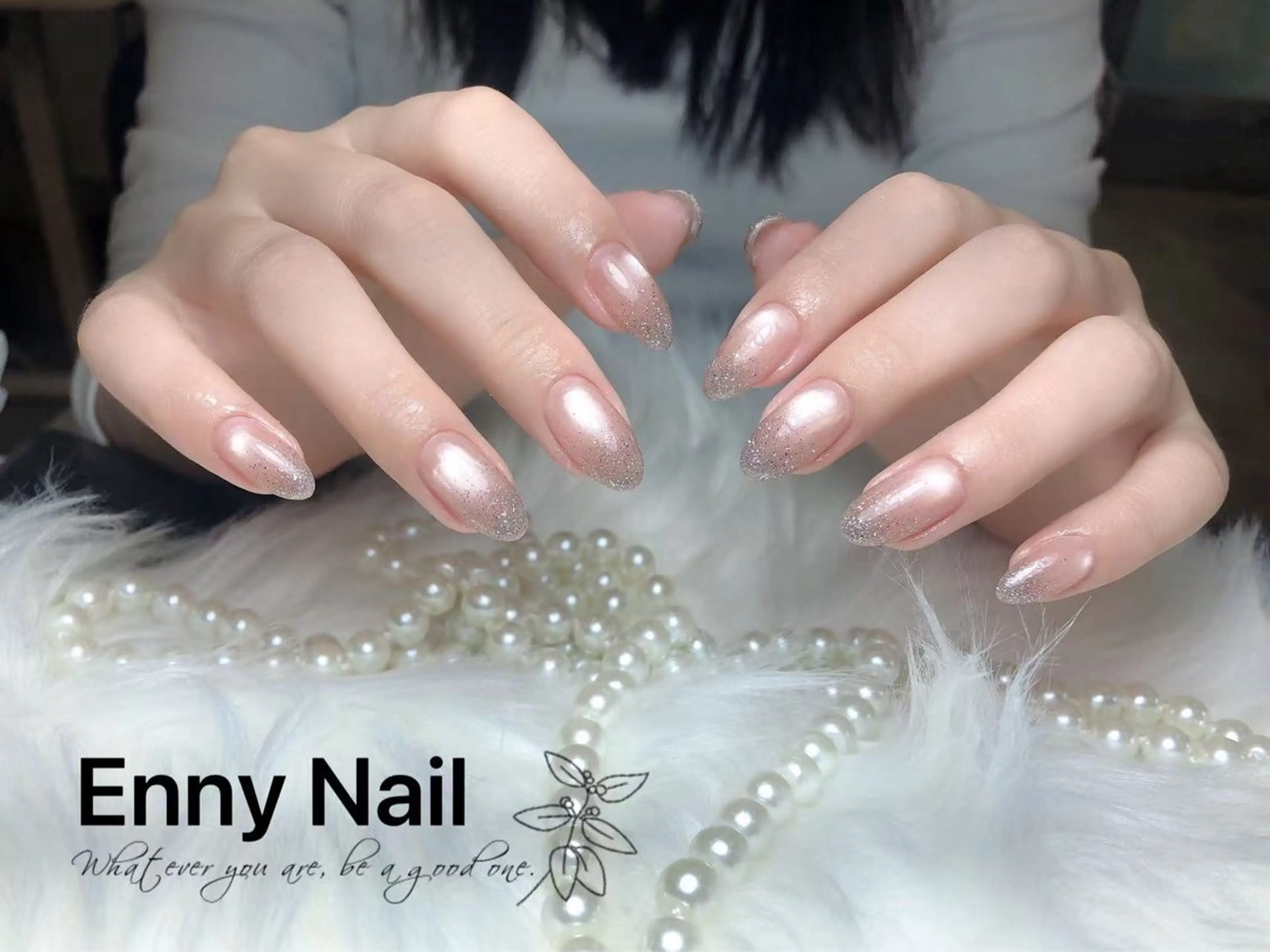 ネイル チークネイル フットネイル フレンチネイル ジェルネイル ガラスフレンチ Nailsalon Ennyのネイルデザイン