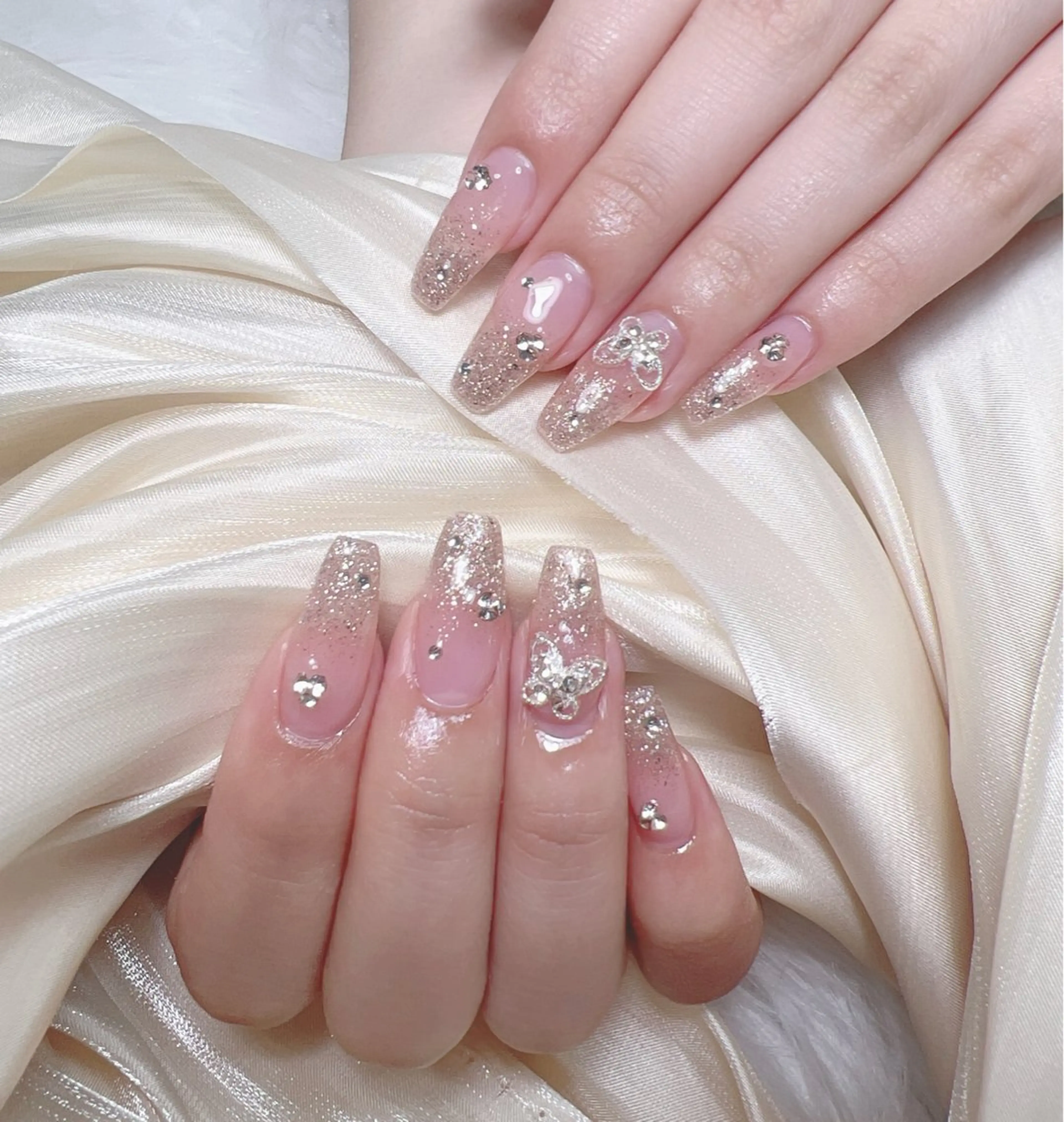 ネイル uuネイルサロン所属・uu ネイルサロン関内🌼のネイルデザイン