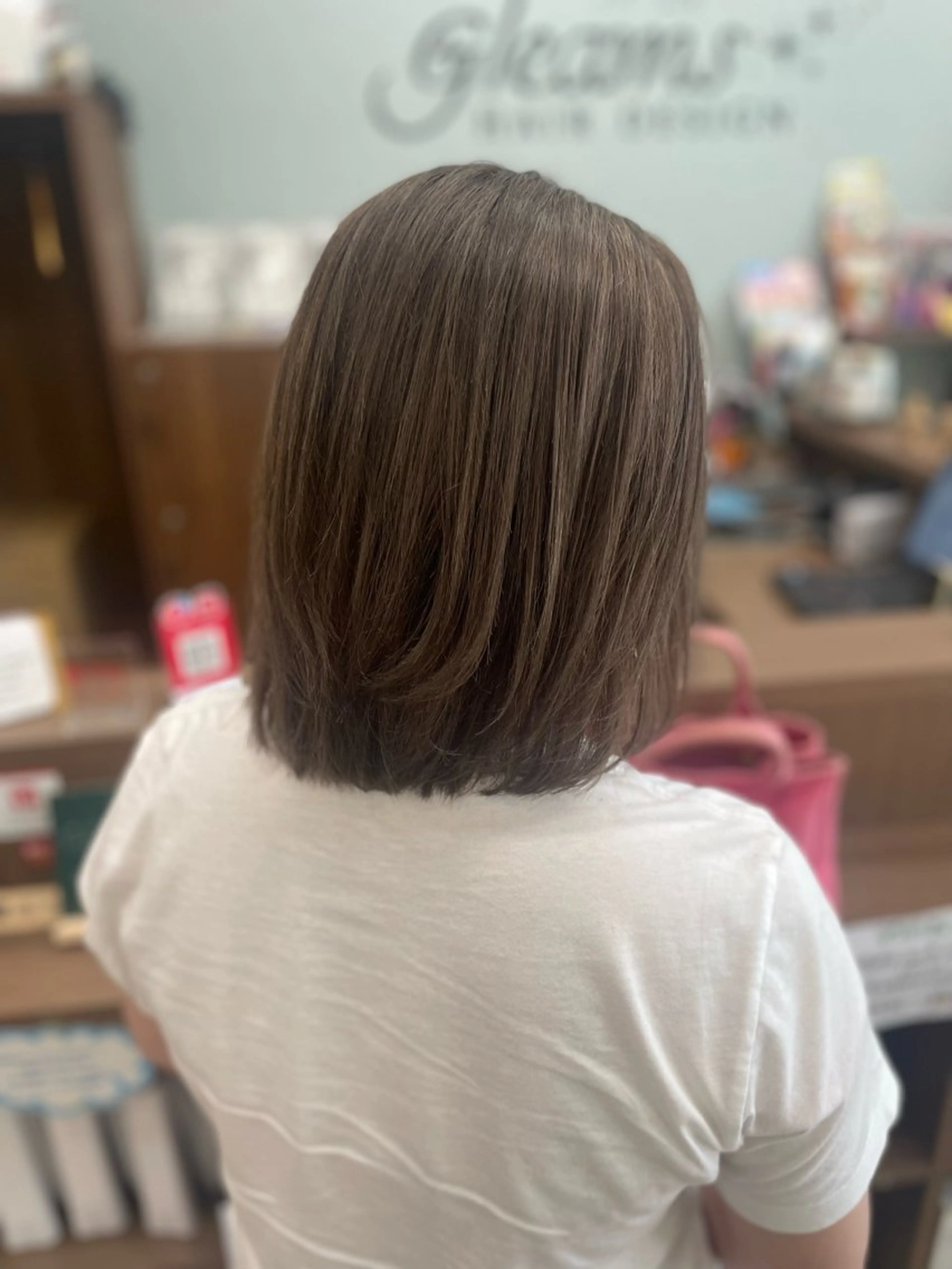 ミディアム カラー ブリーチ トリートメント シミズ カエデ🍁のヘアスタイル