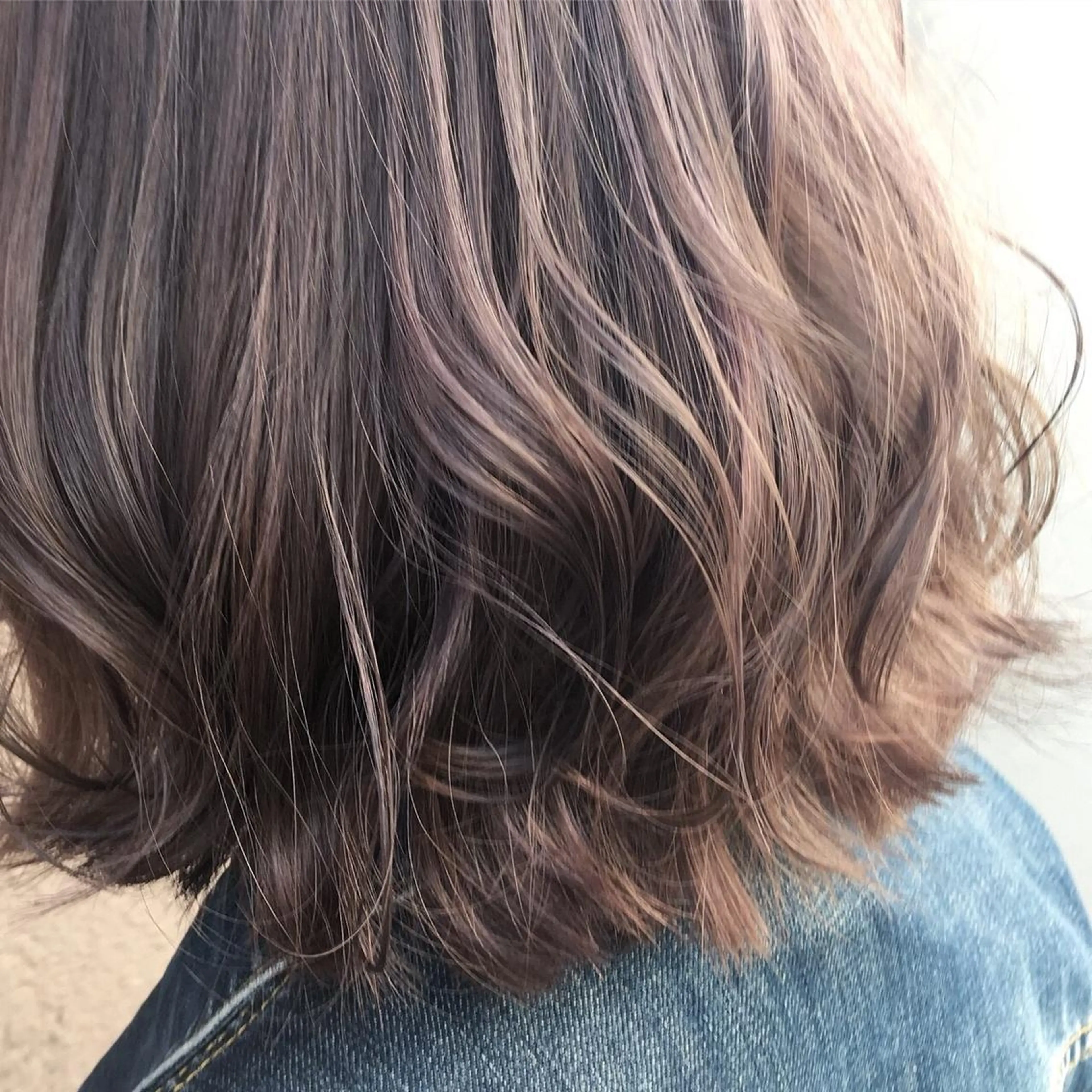 ミディアム カラー ベージュカラー ブリーチ ピンクカラー ピンクベージュ ヘアカラー sano sayakaのヘアスタイル
