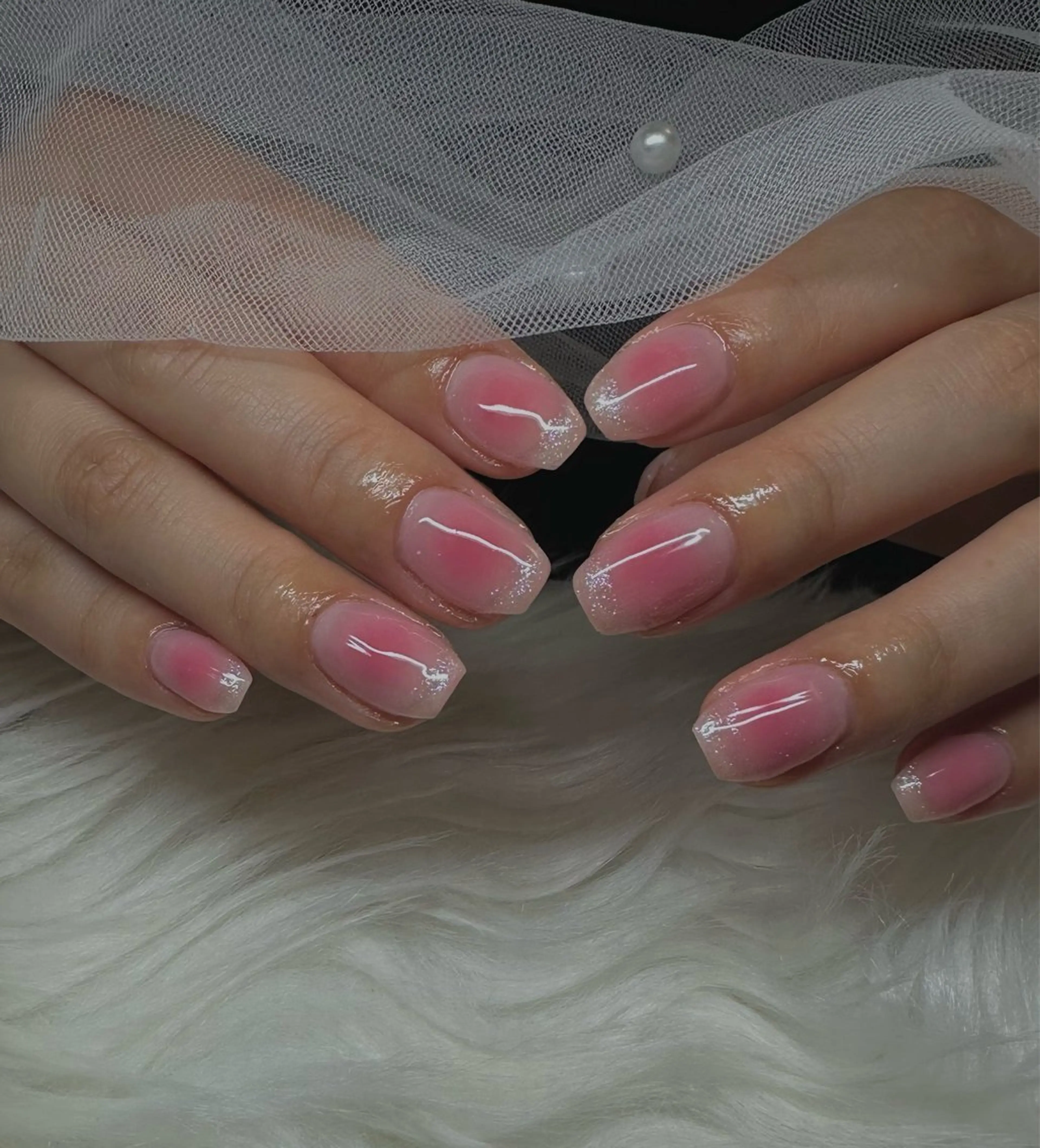 ネイル チークネイル ラメ(グリッター) ハンドネイル touma Rinaのネイルデザイン