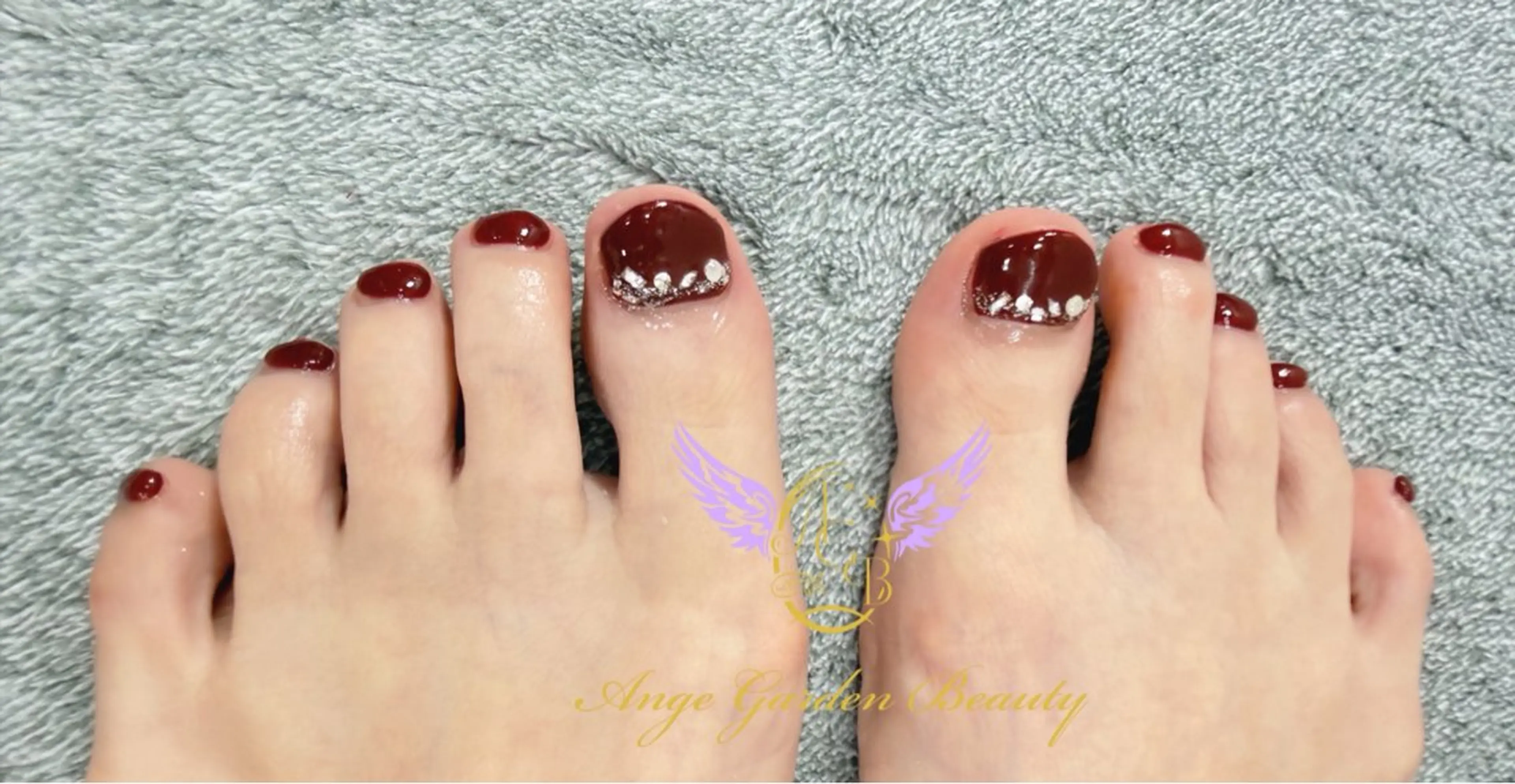 ネイル ボルドー ストーンネイル フットネイル AngeGarden Beautymihoのネイルデザイン