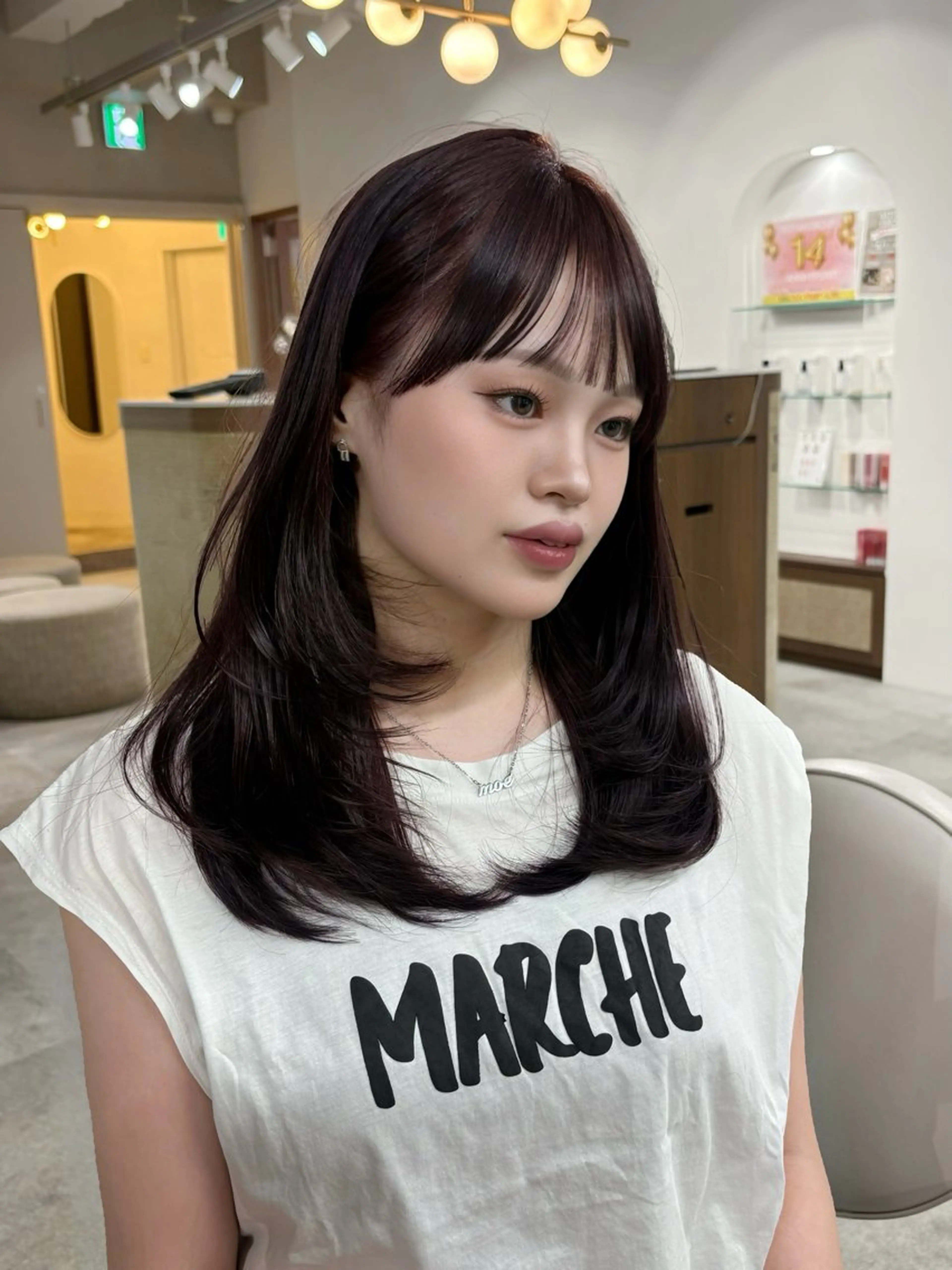 セミロング くびれヘア 卒業式のヘアスタイル 学生 韓国風ヘア レイヤーカット カット ヘアカラー トリートメント SeiRa☪️ 艶髪 / 透明感のヘアスタイル