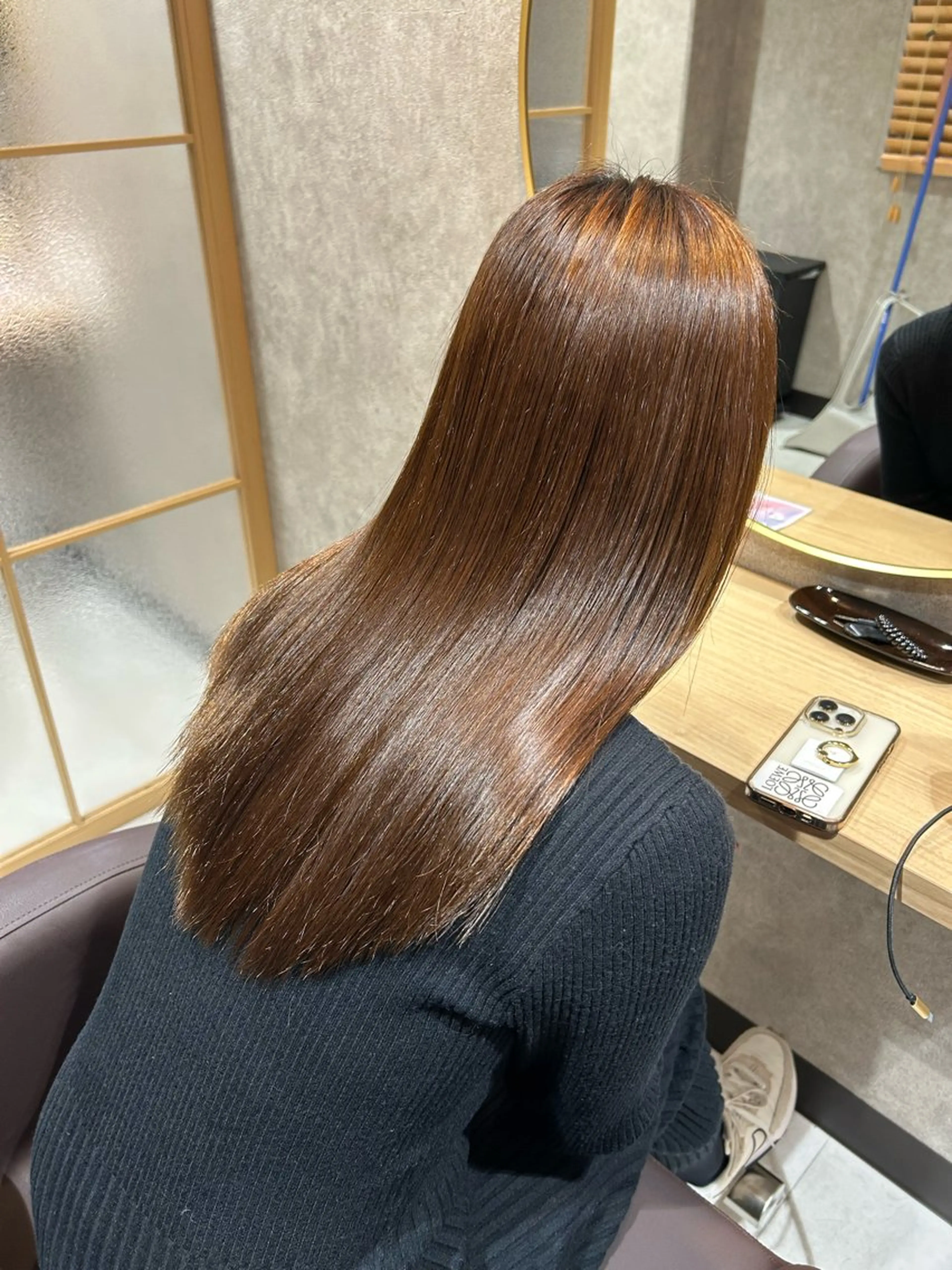 セミロング 酸性ストレート 川崎 勇太のヘアスタイル