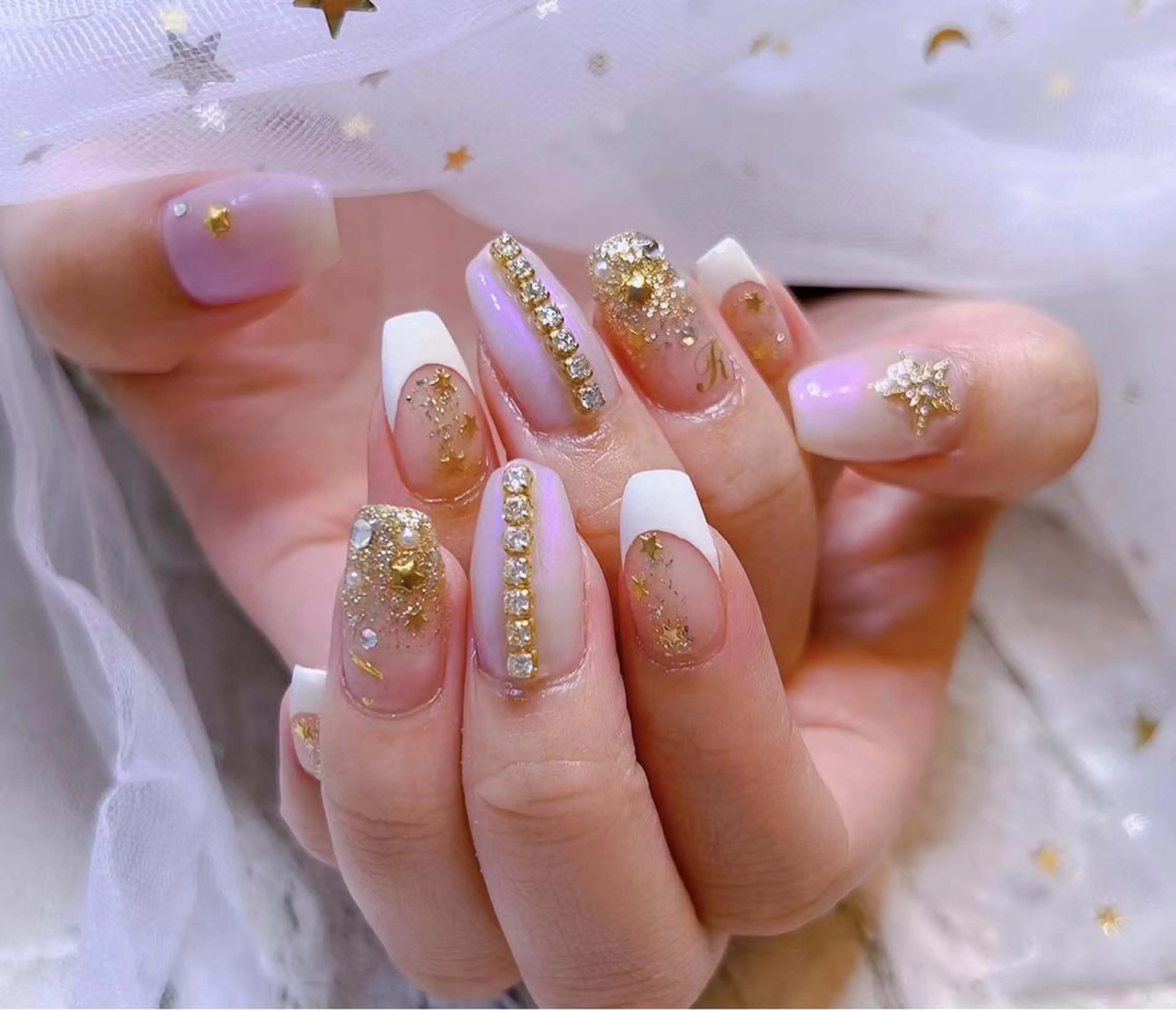 ネイル lucky nail 歌舞伎町のネイルデザイン