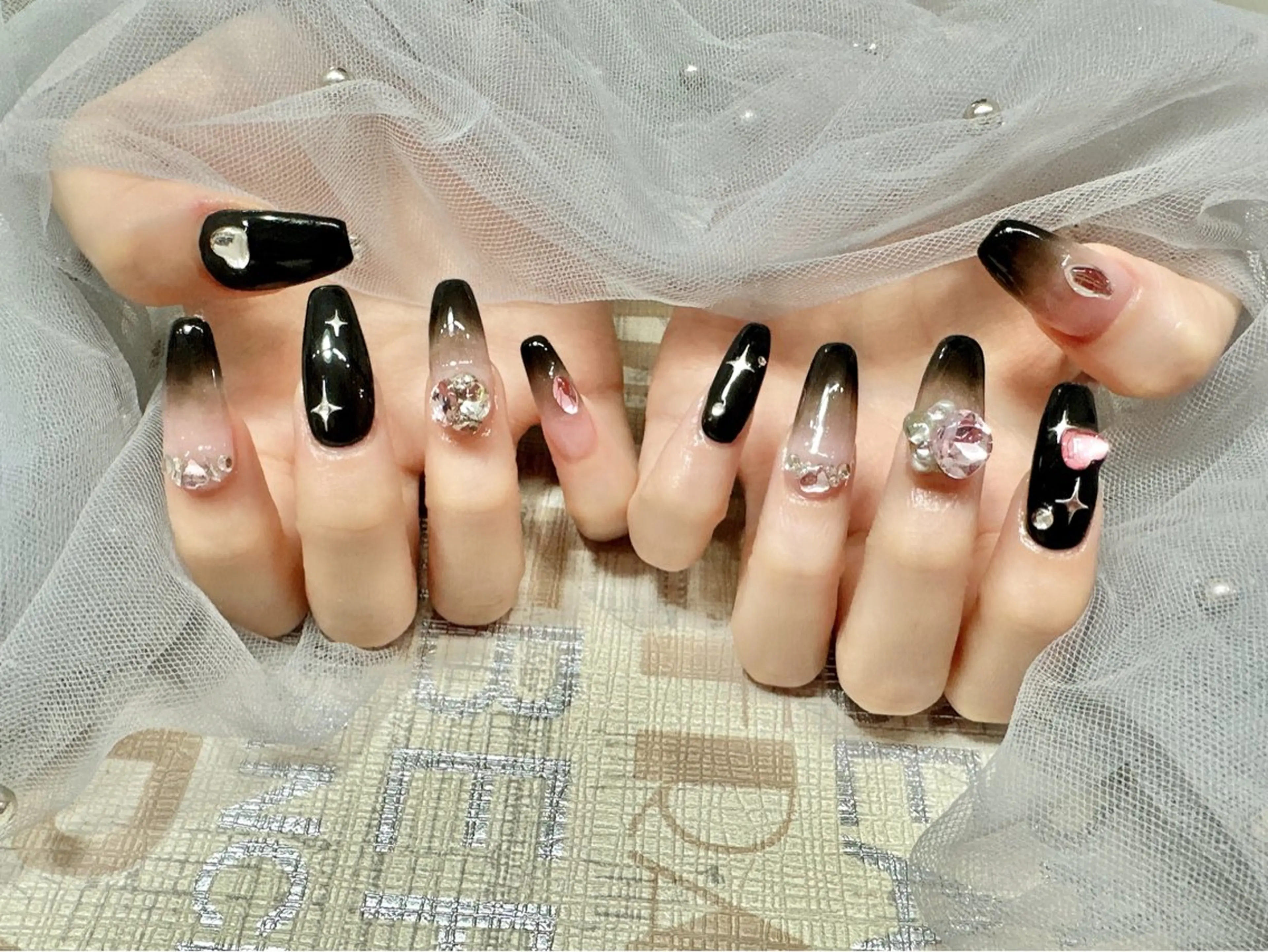 ネイル Luna K.のネイルデザイン