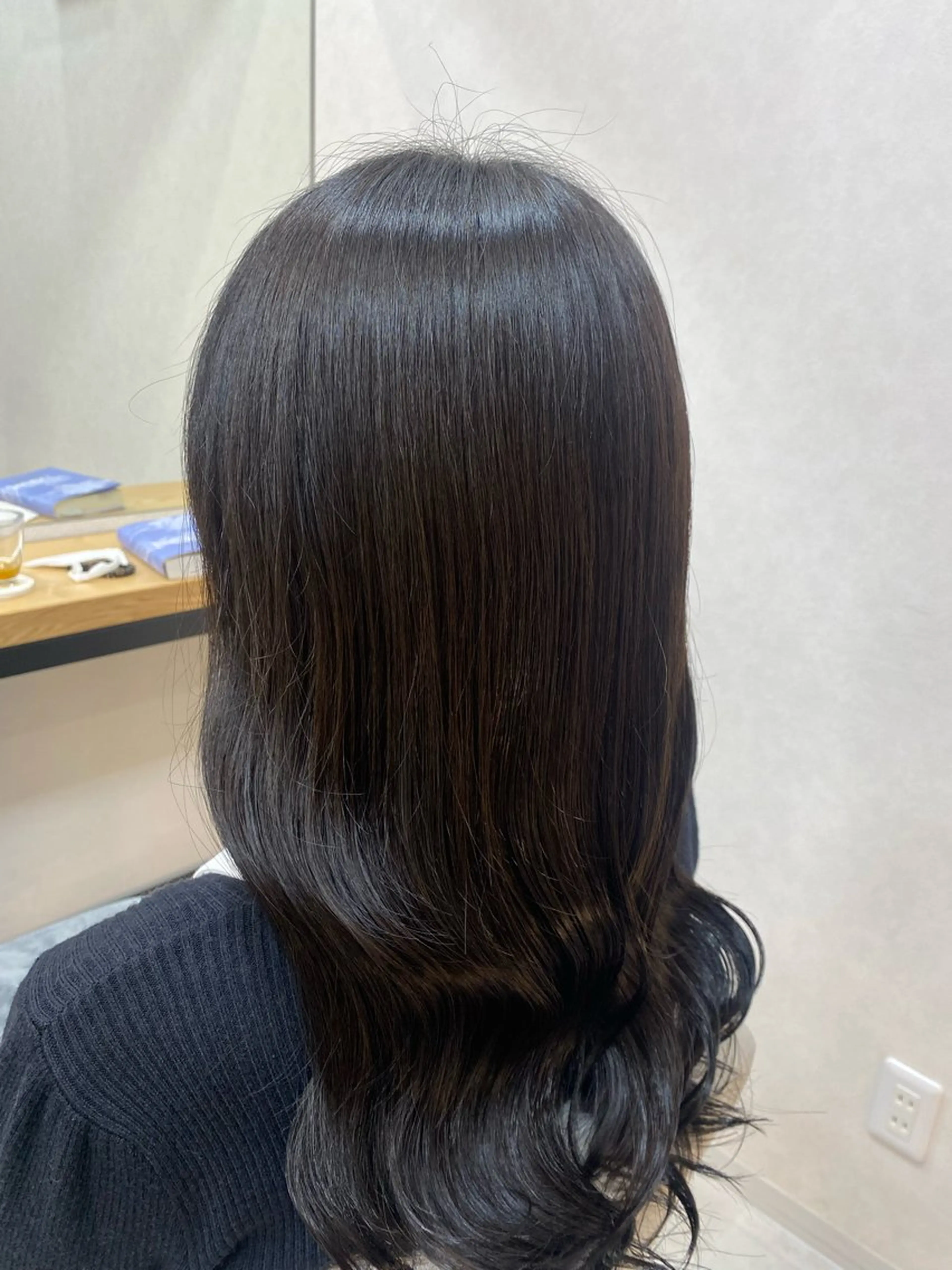 セミロング カラー HIYORI🧁 登戸のヘアスタイル