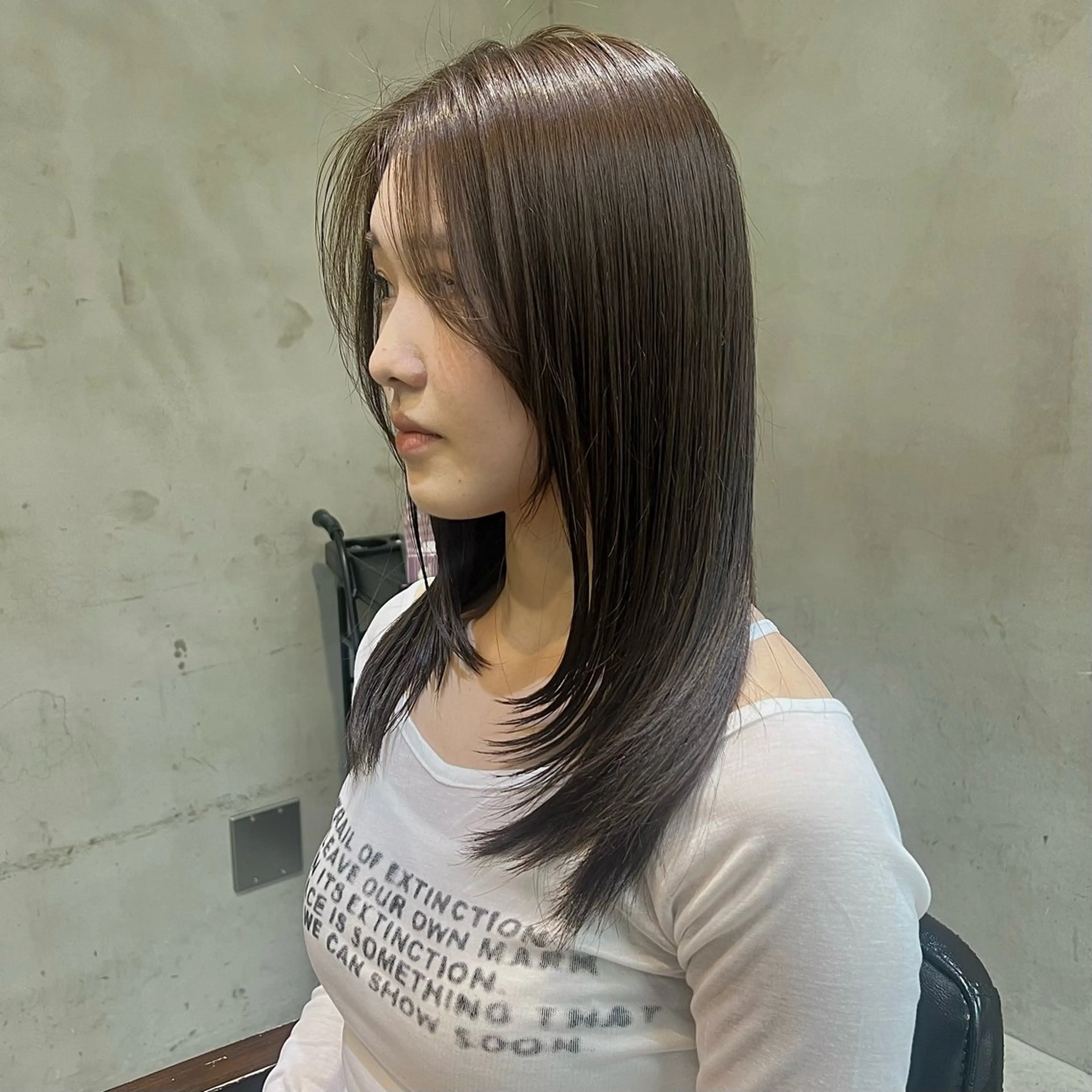 ロング カラー カット ヘアカラー トリートメント 赤みゼロ/透明感 カラー🌿KANTAのヘアスタイル