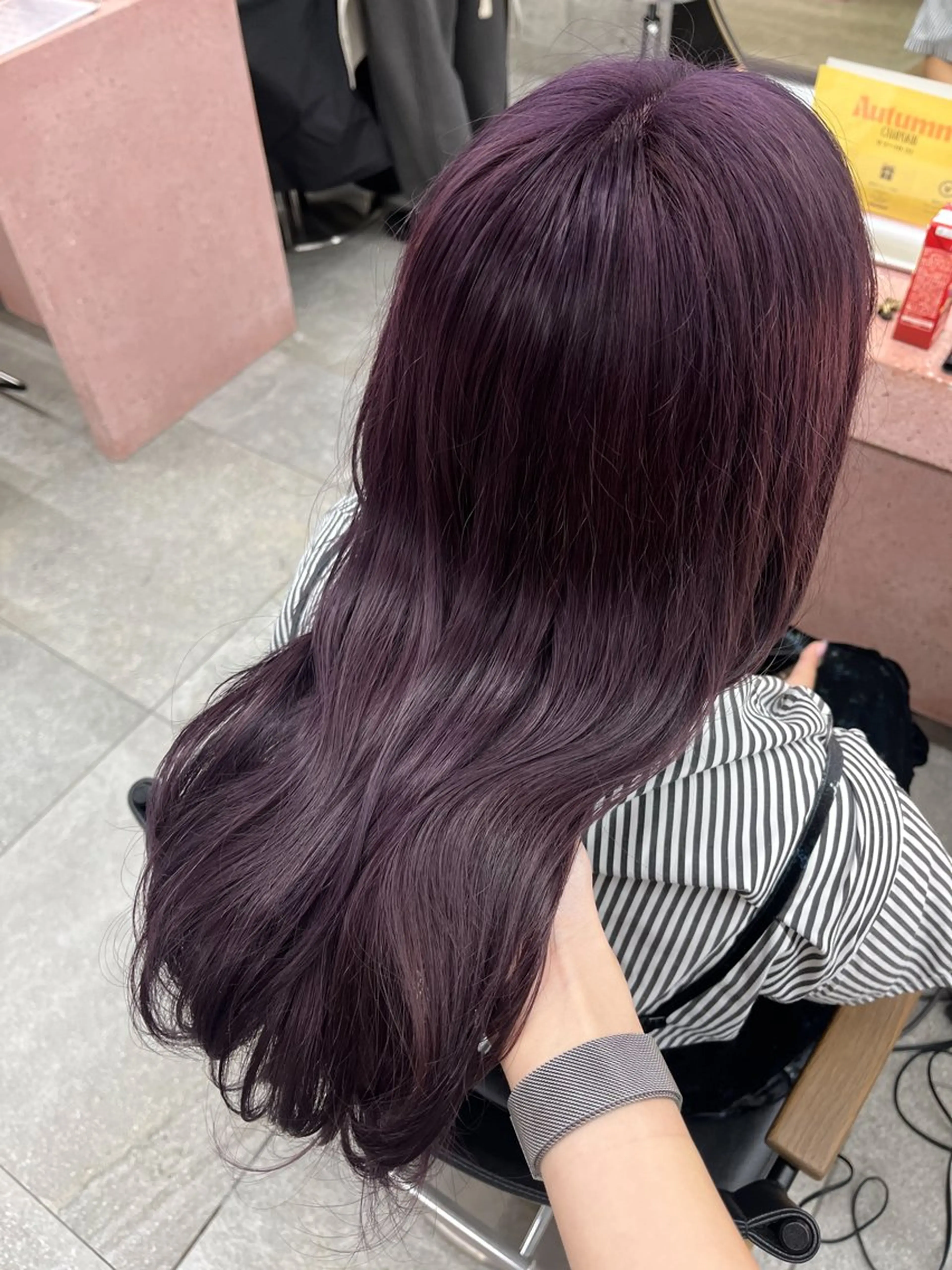 ロング ヘアカラー オリーブ/レイヤー/ 酸性ストレート/ゆなのヘアスタイル