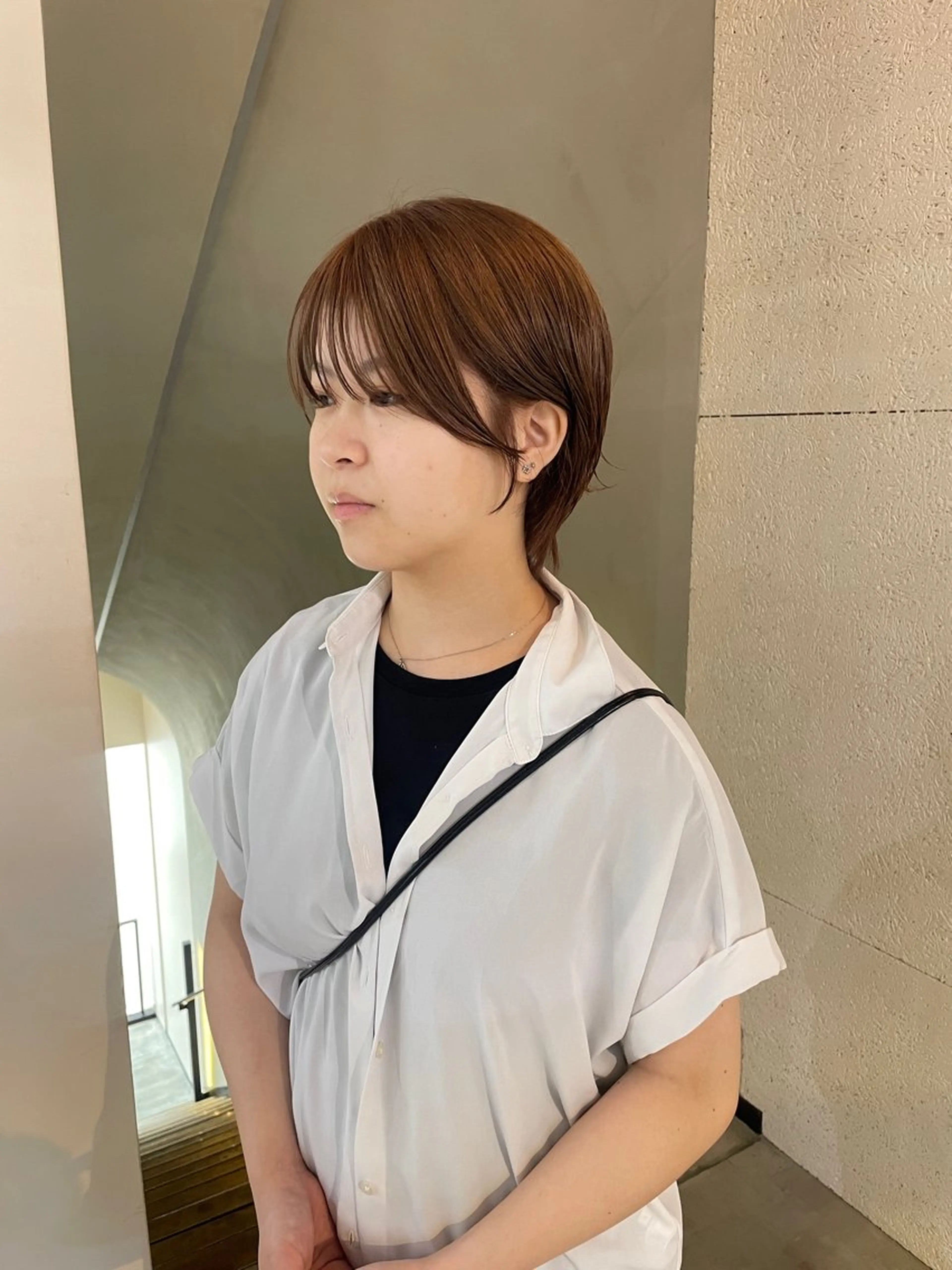 ショート カラー ブリーチ ブリーチなしカラー シイナ /札幌美容師のヘアスタイル